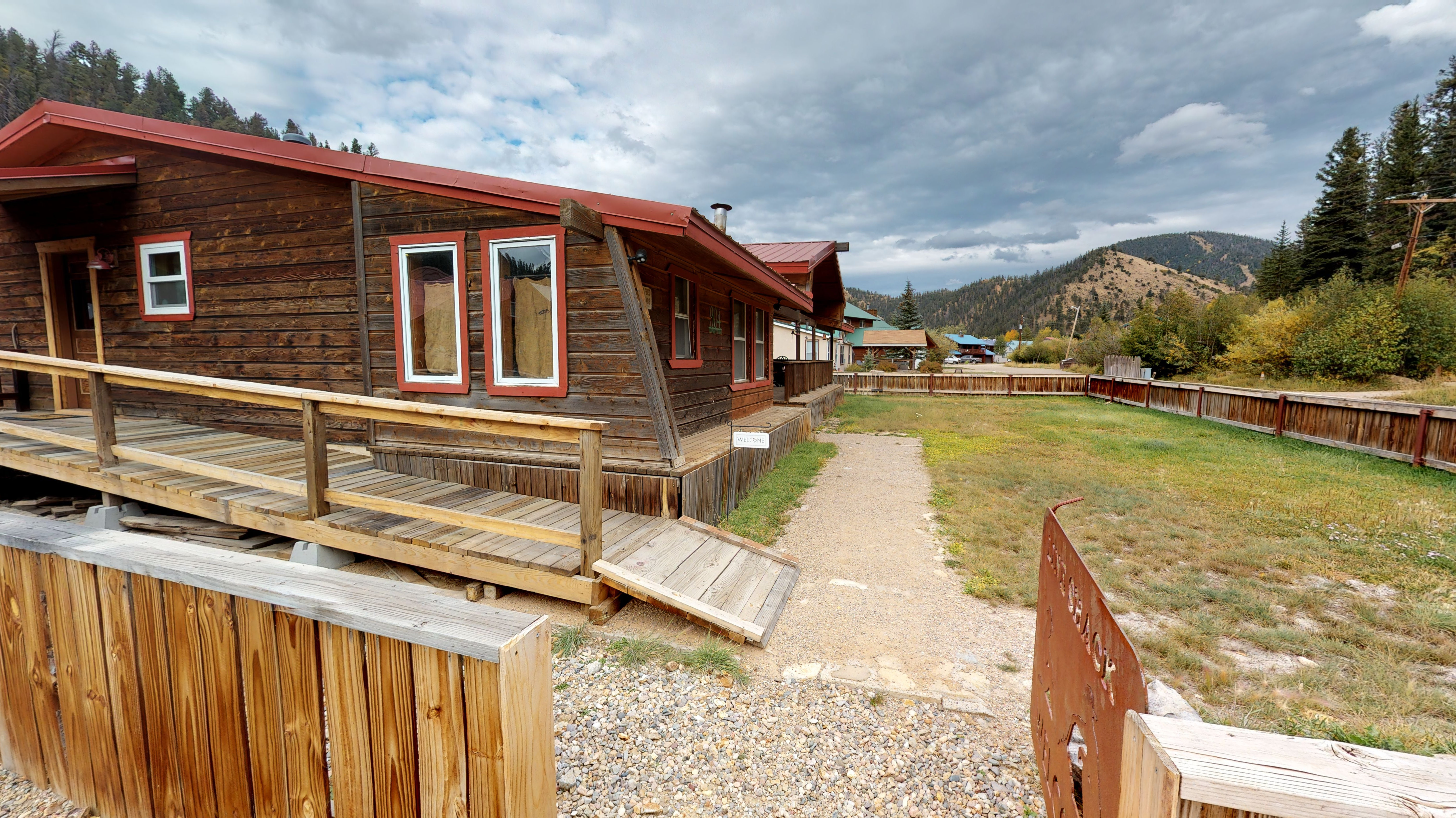 Line Shack on Tenderfoot Trail with High Speed Wifi