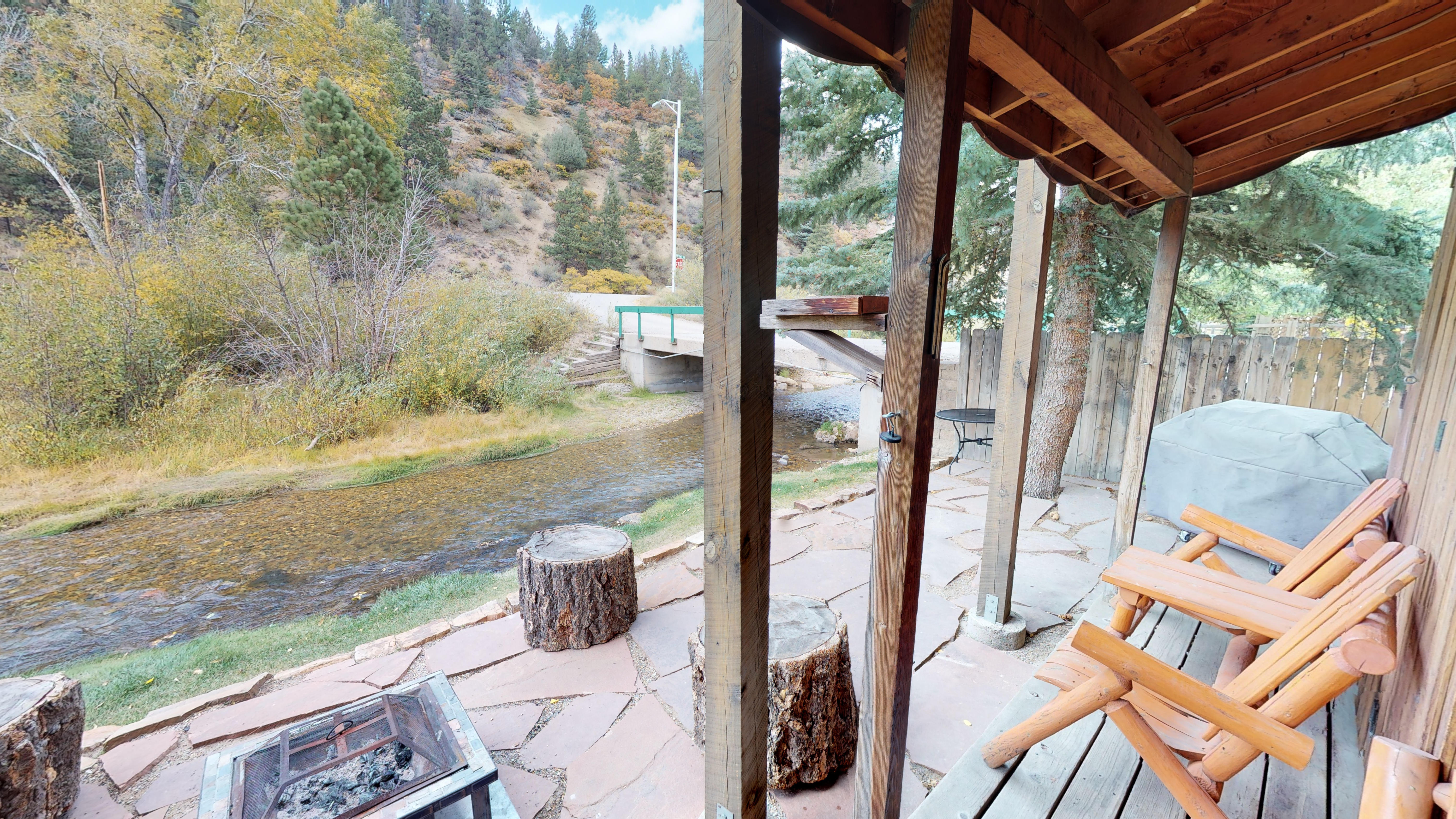Streamside Retreat on the River with and AC