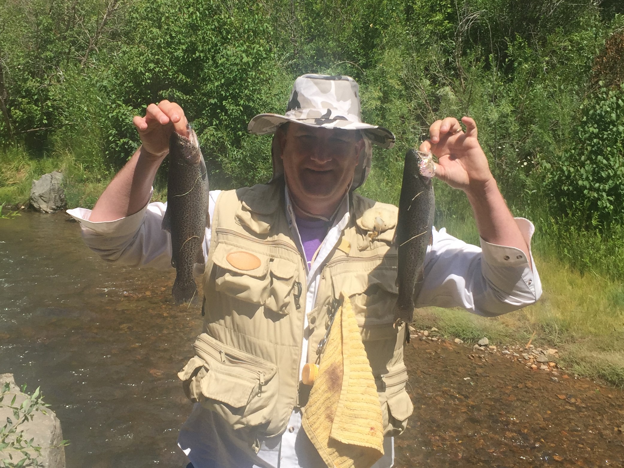 Streamside Retreat on the River with and AC