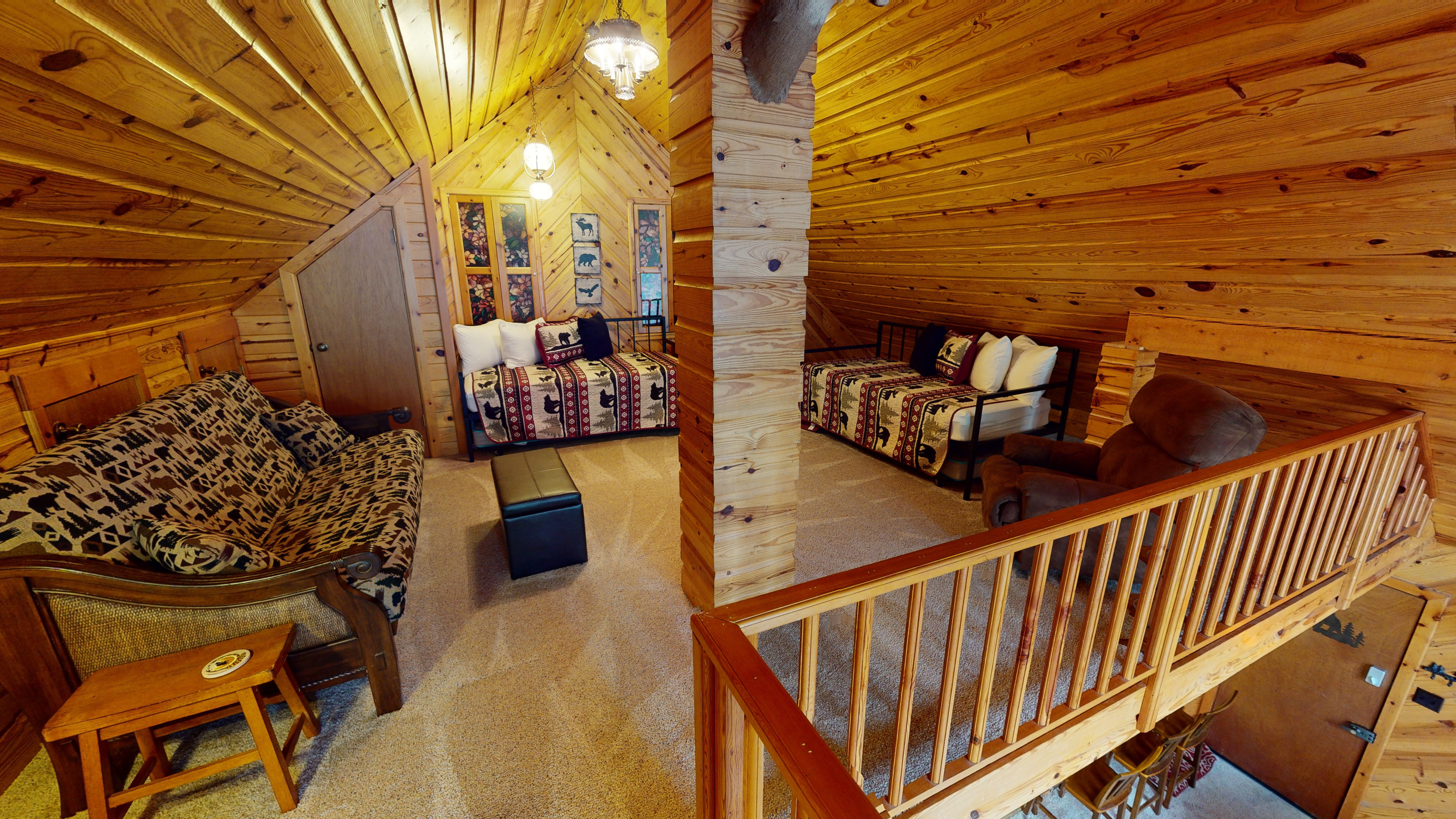 Standing Bear Lodge with High Speed Wifi