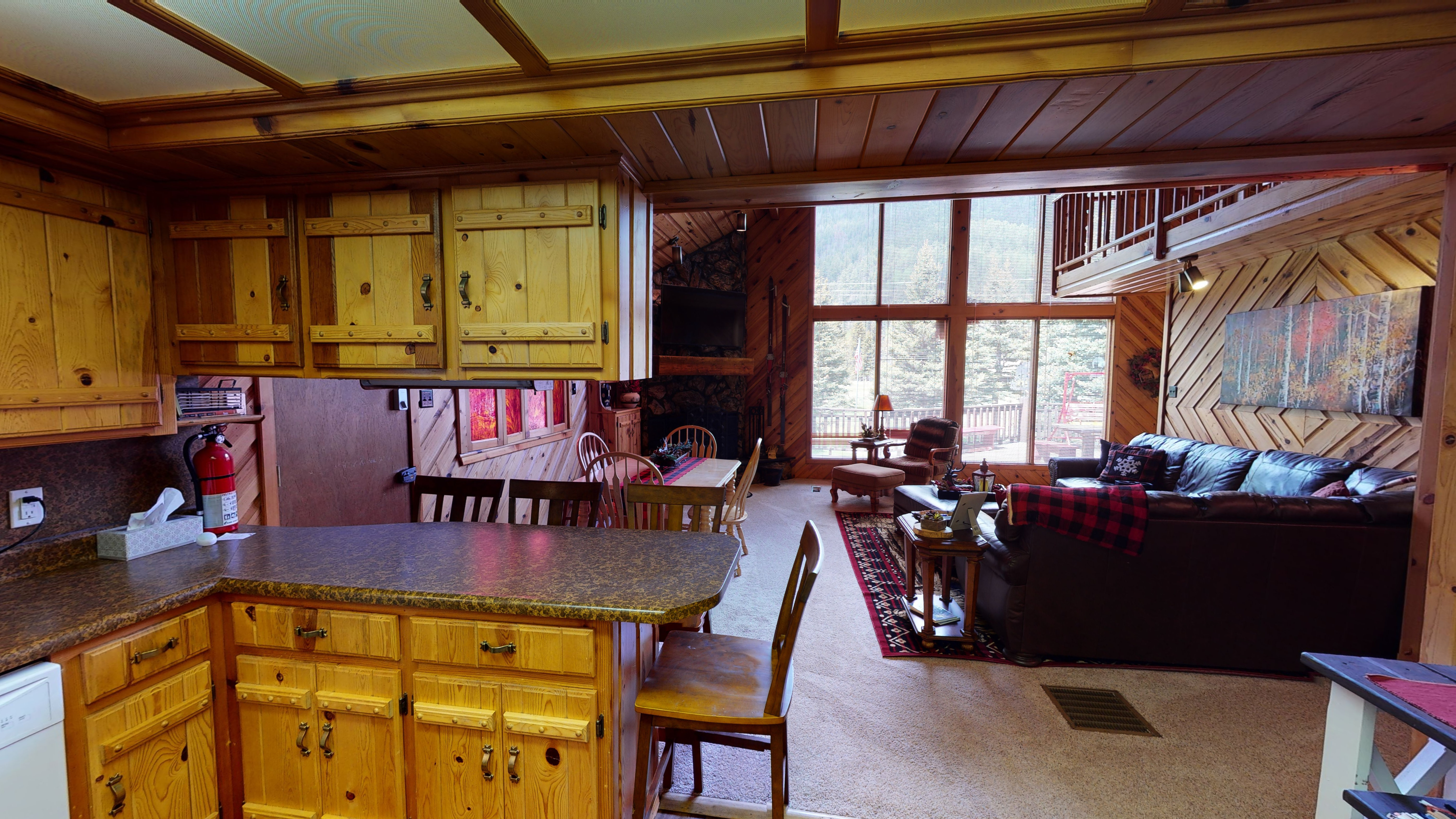 Standing Bear Lodge with High Speed Wifi