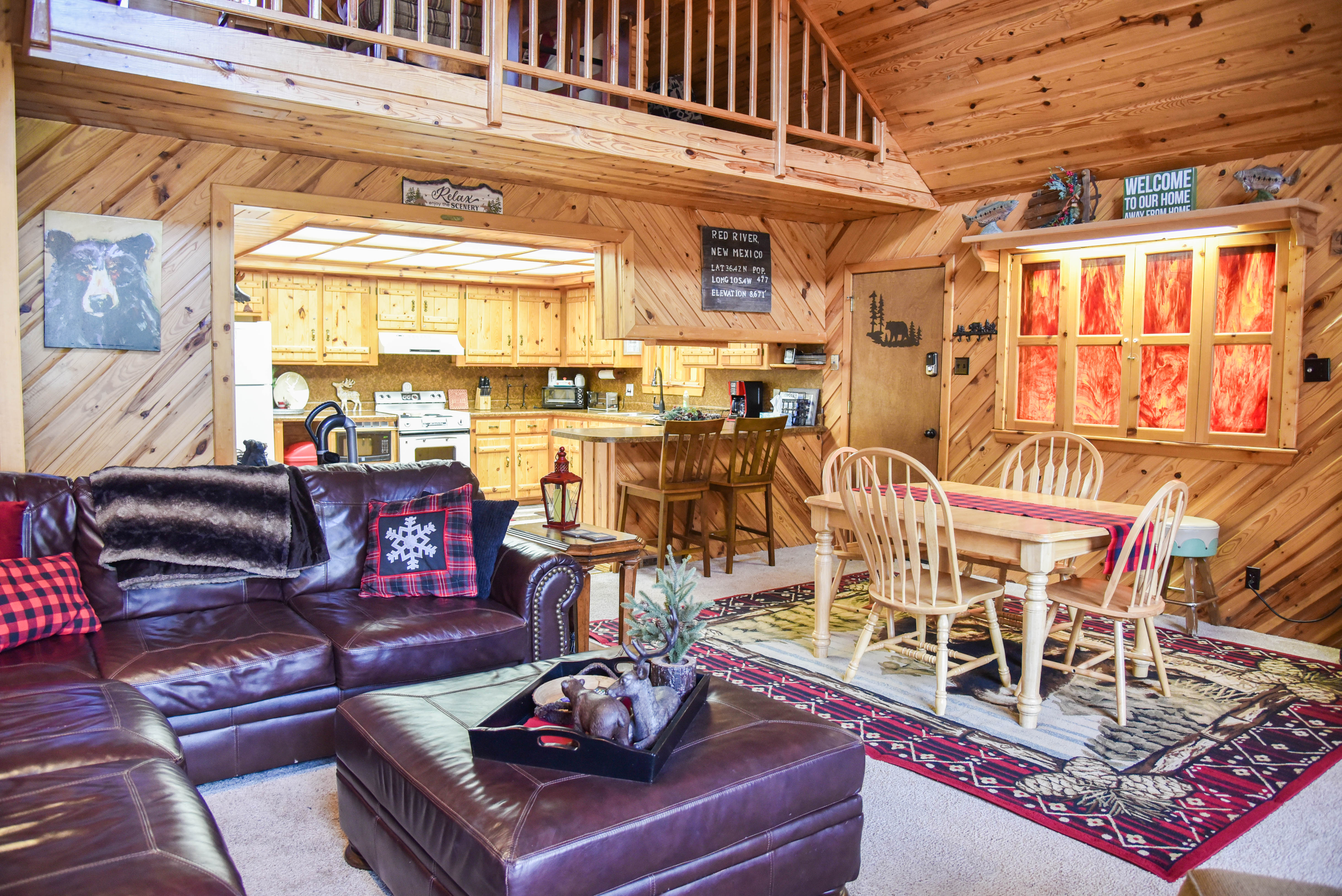 Standing Bear Lodge with High Speed Wifi