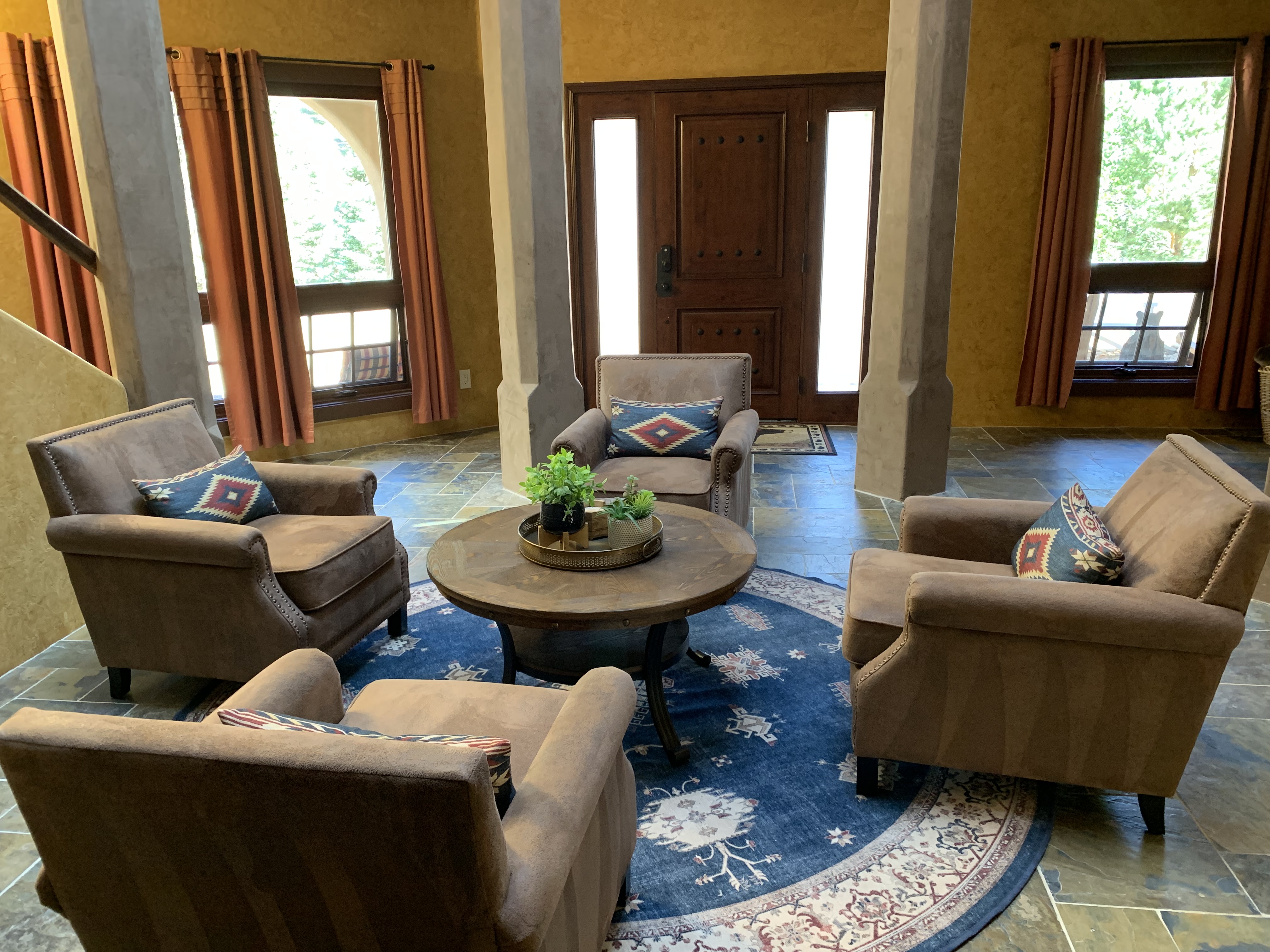 Brown Bear Lodge with High Speed Wifi in the Upper Valley