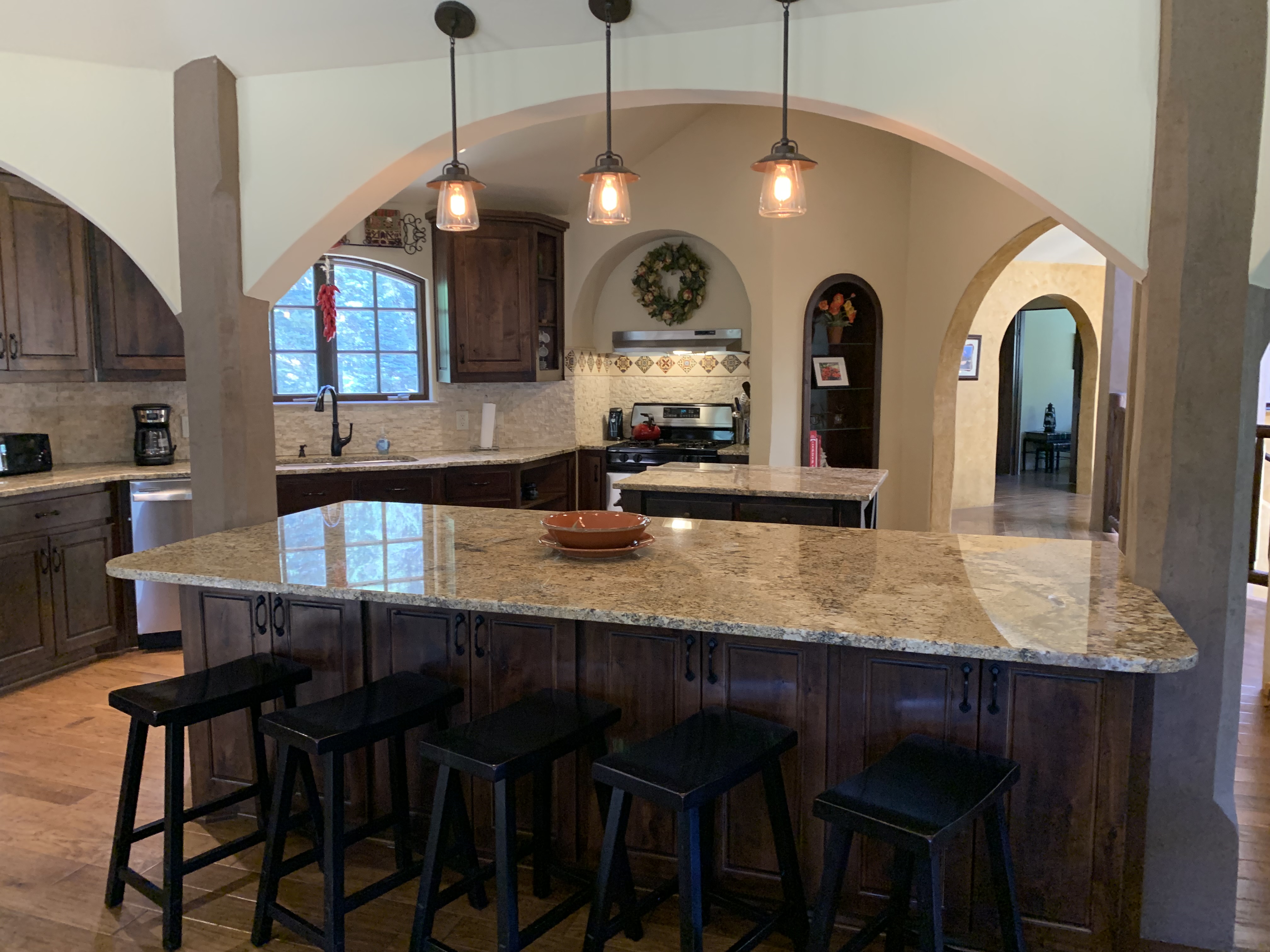 Brown Bear Lodge with High Speed Wifi in the Upper Valley