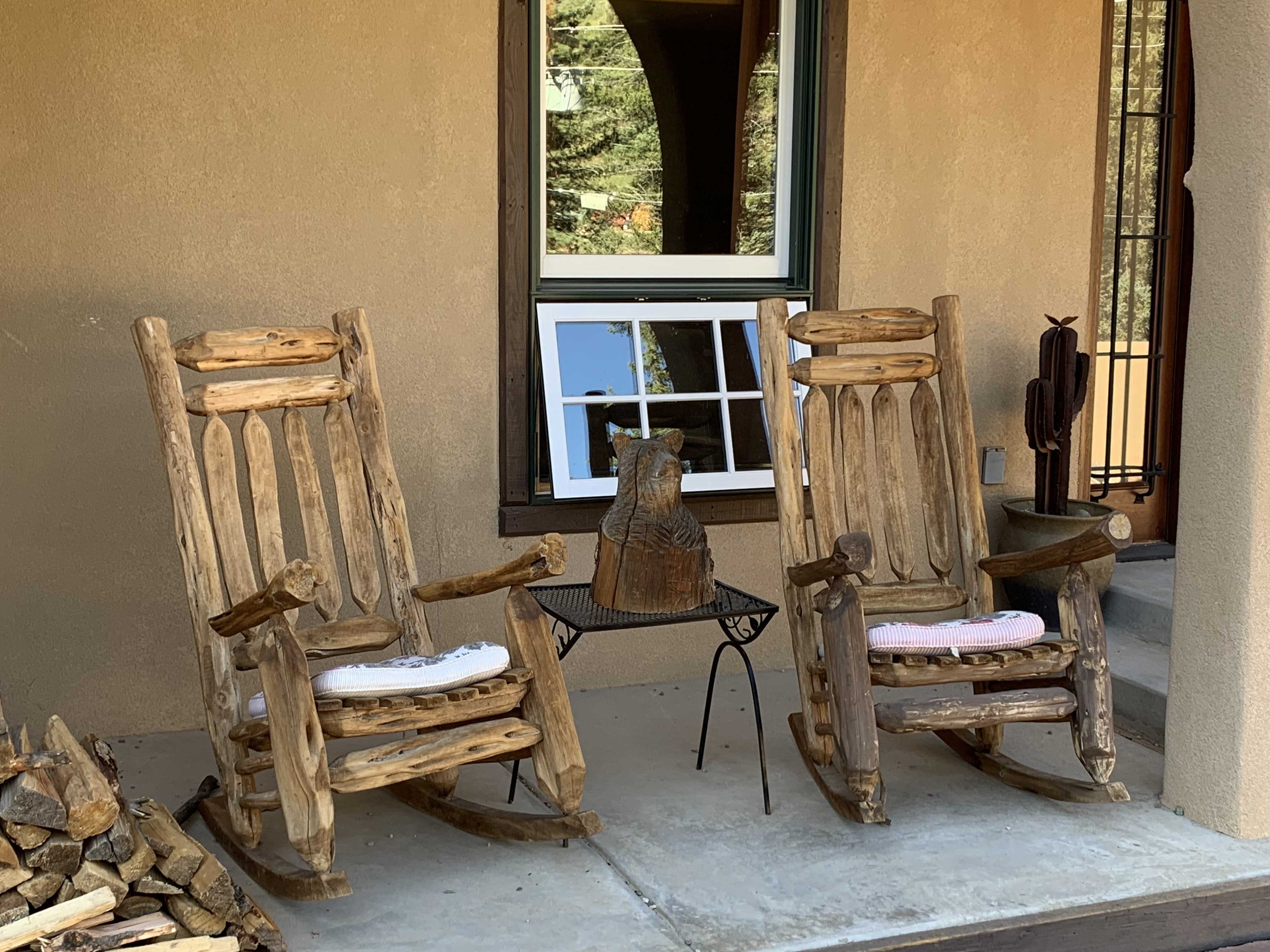 Brown Bear Lodge with High Speed Wifi in the Upper Valley