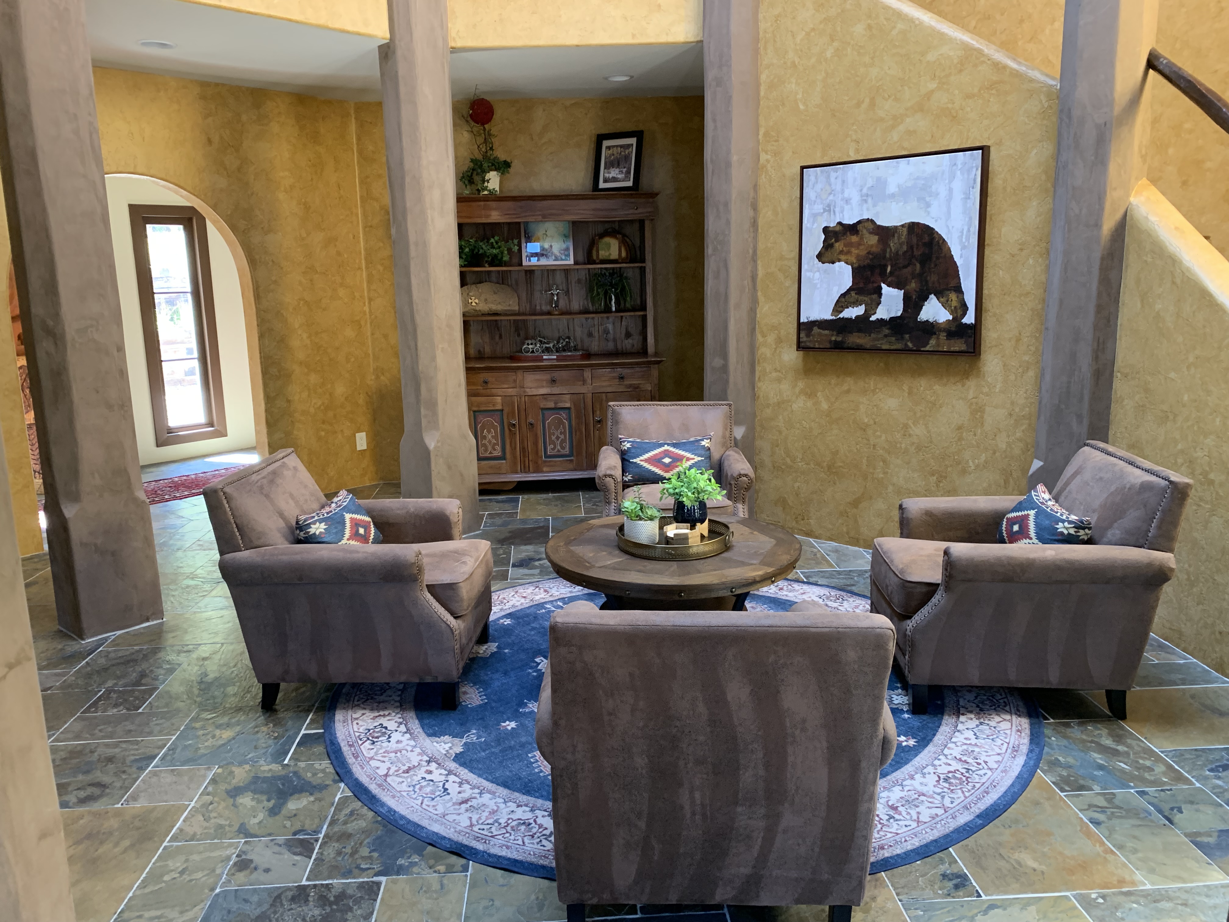 Brown Bear Lodge with High Speed Wifi in the Upper Valley