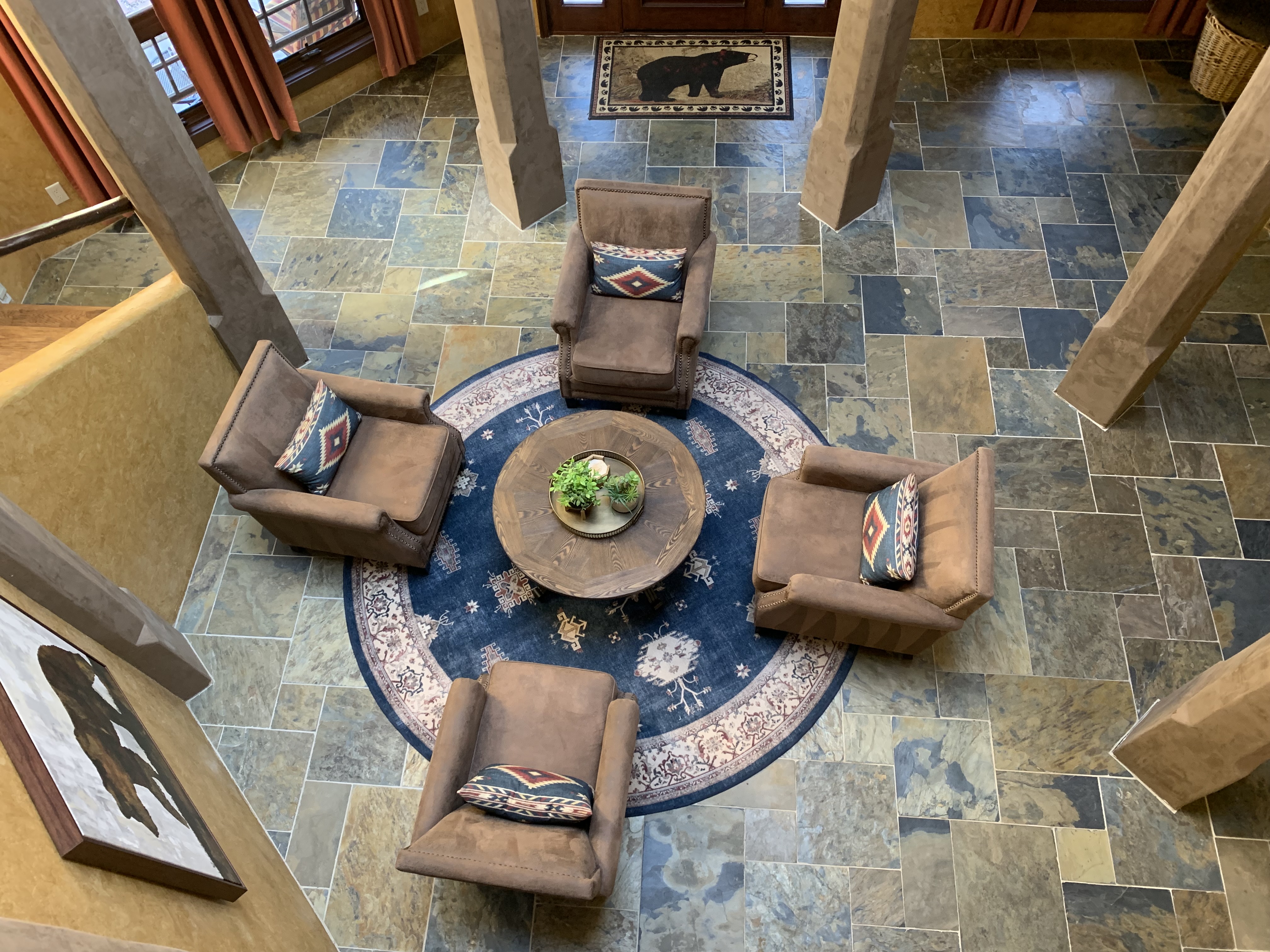 Brown Bear Lodge with High Speed Wifi in the Upper Valley