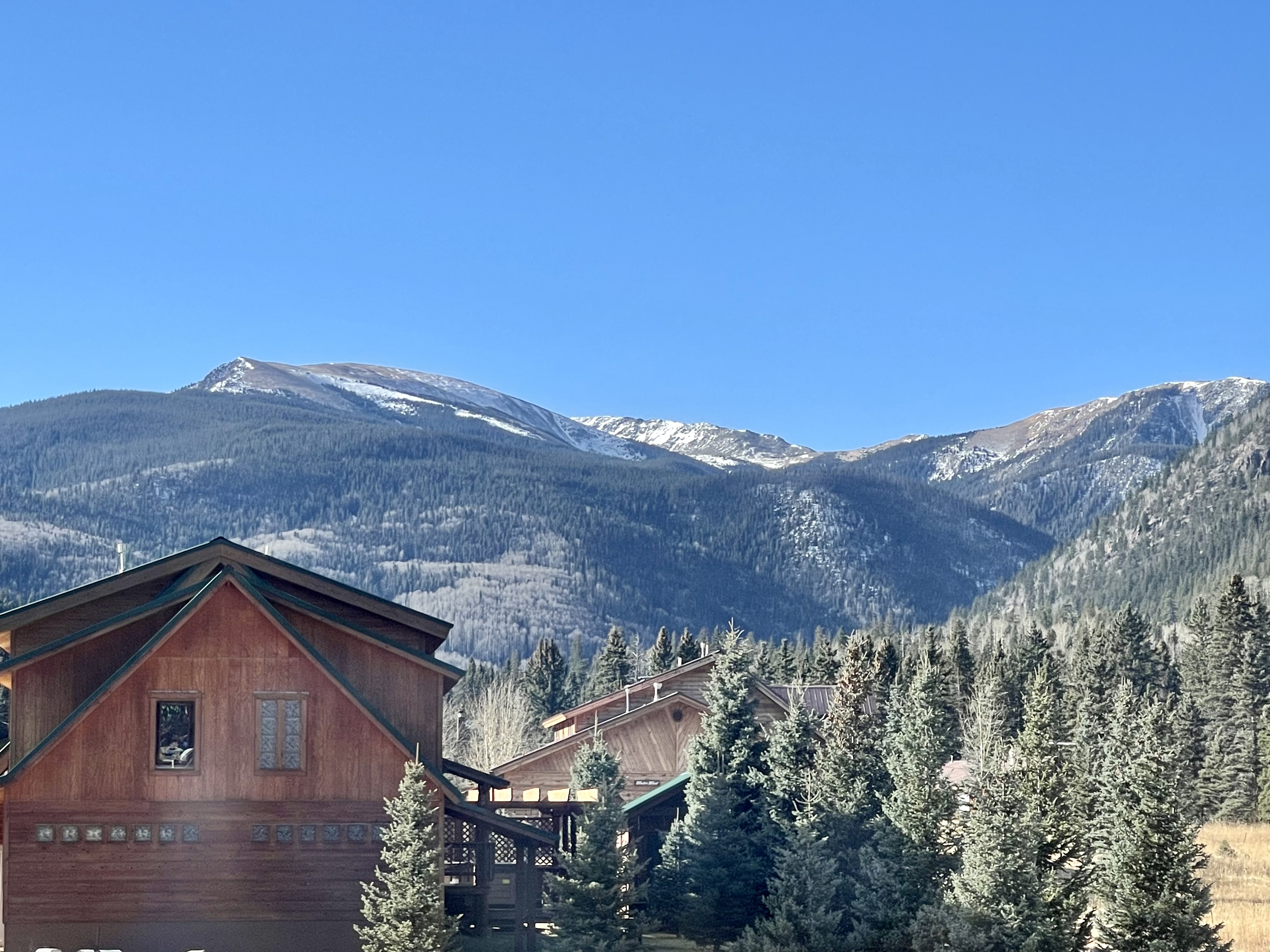 Mountain Beauty with High Speed Wifi