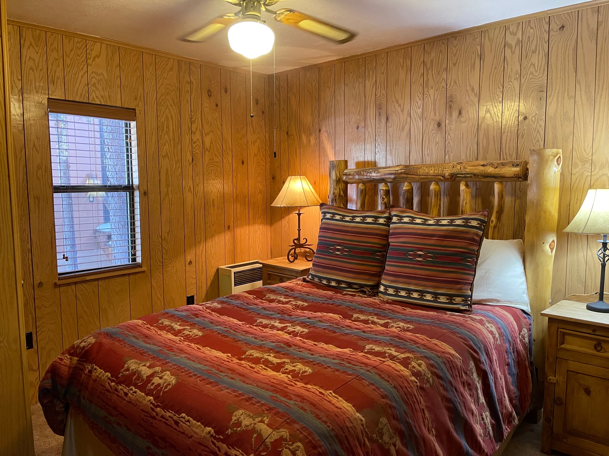 Lazy J Mountain Retreat in Red River NM