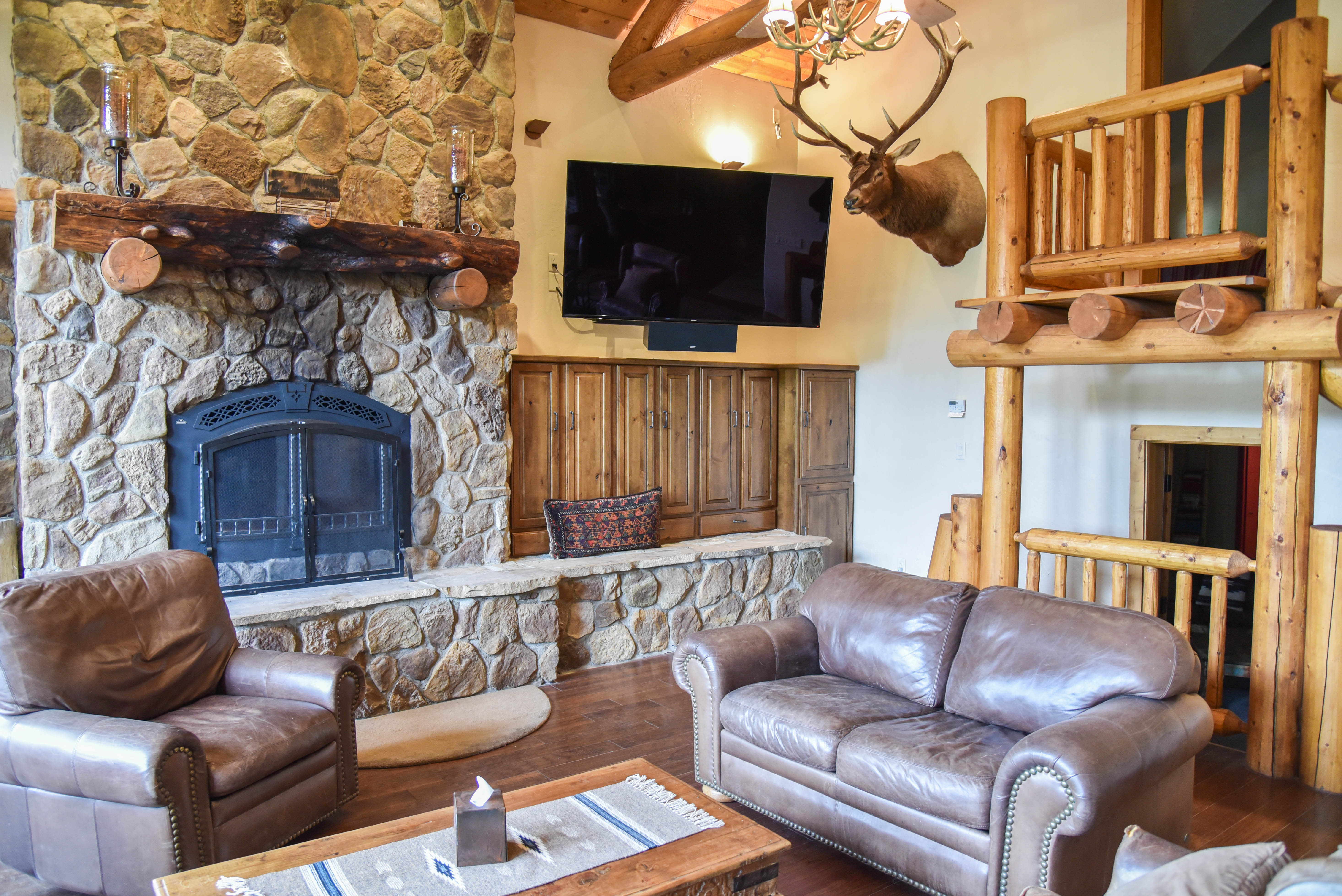 Lazy J Mountain Retreat in Red River NM