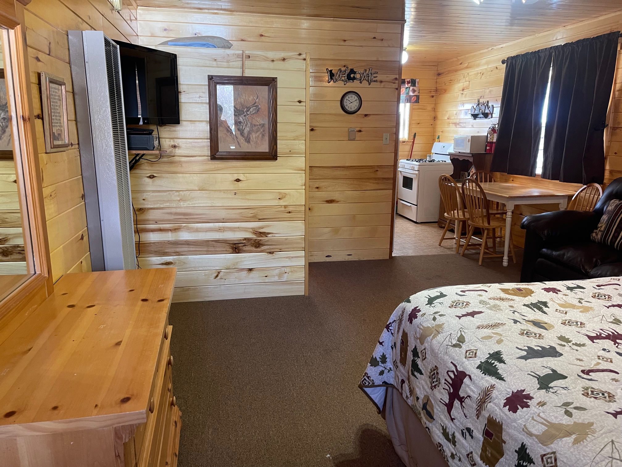 Cox Cabin on the River