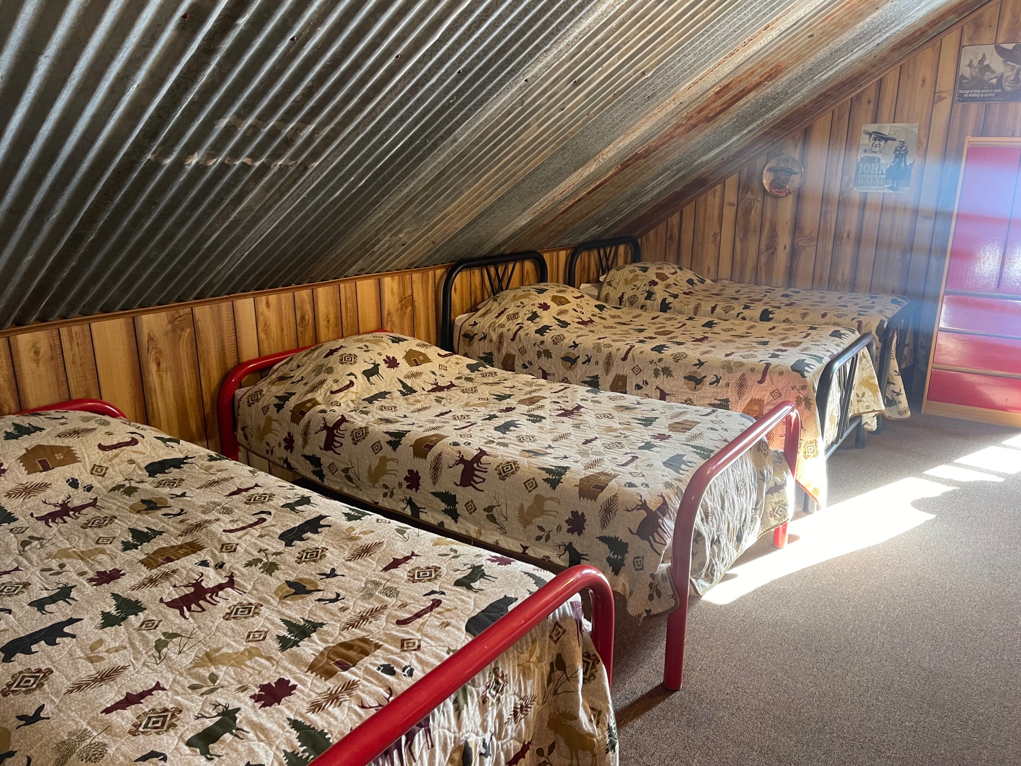 Cox Cabin on the River