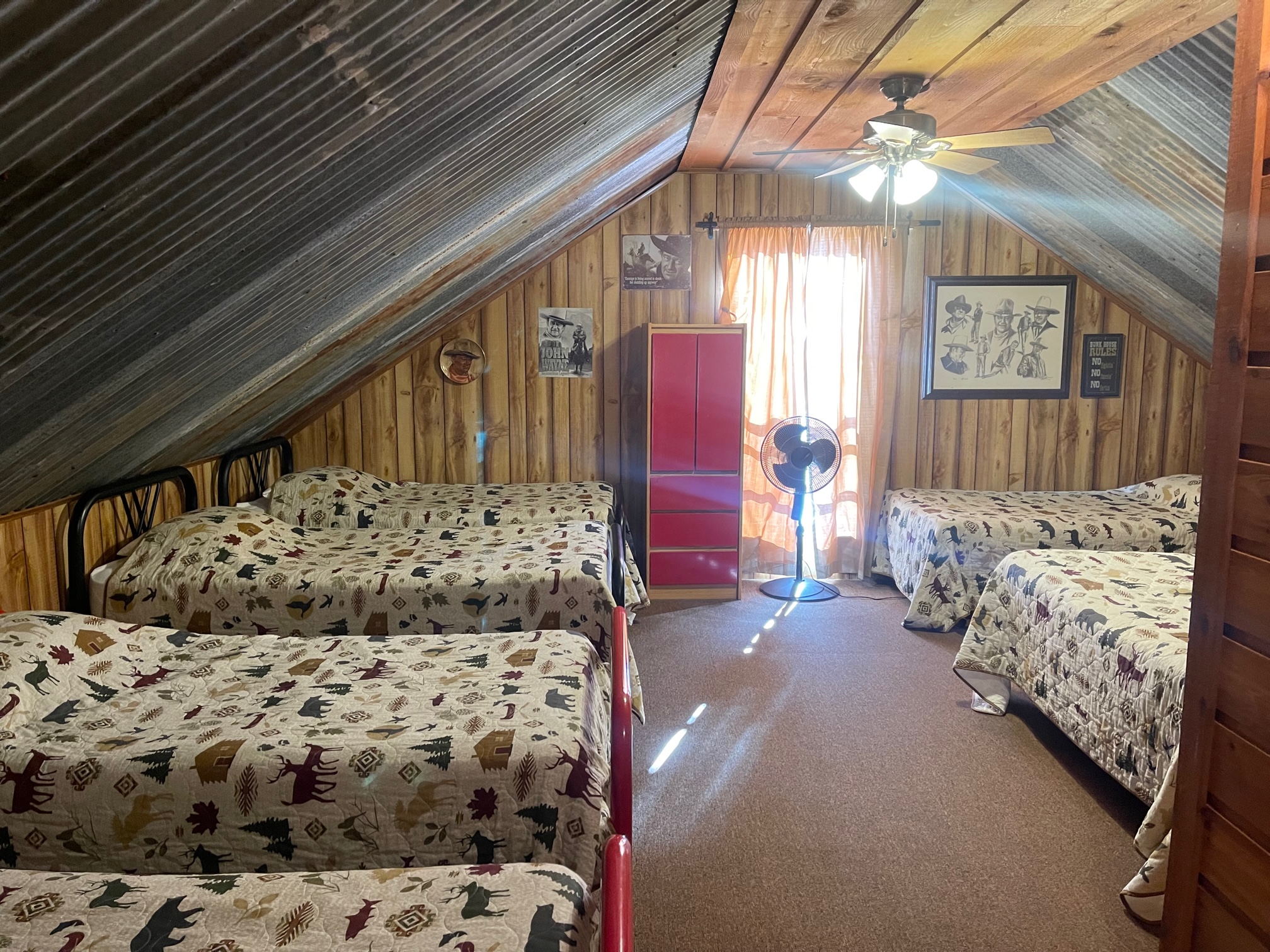 Cox Cabin on the River