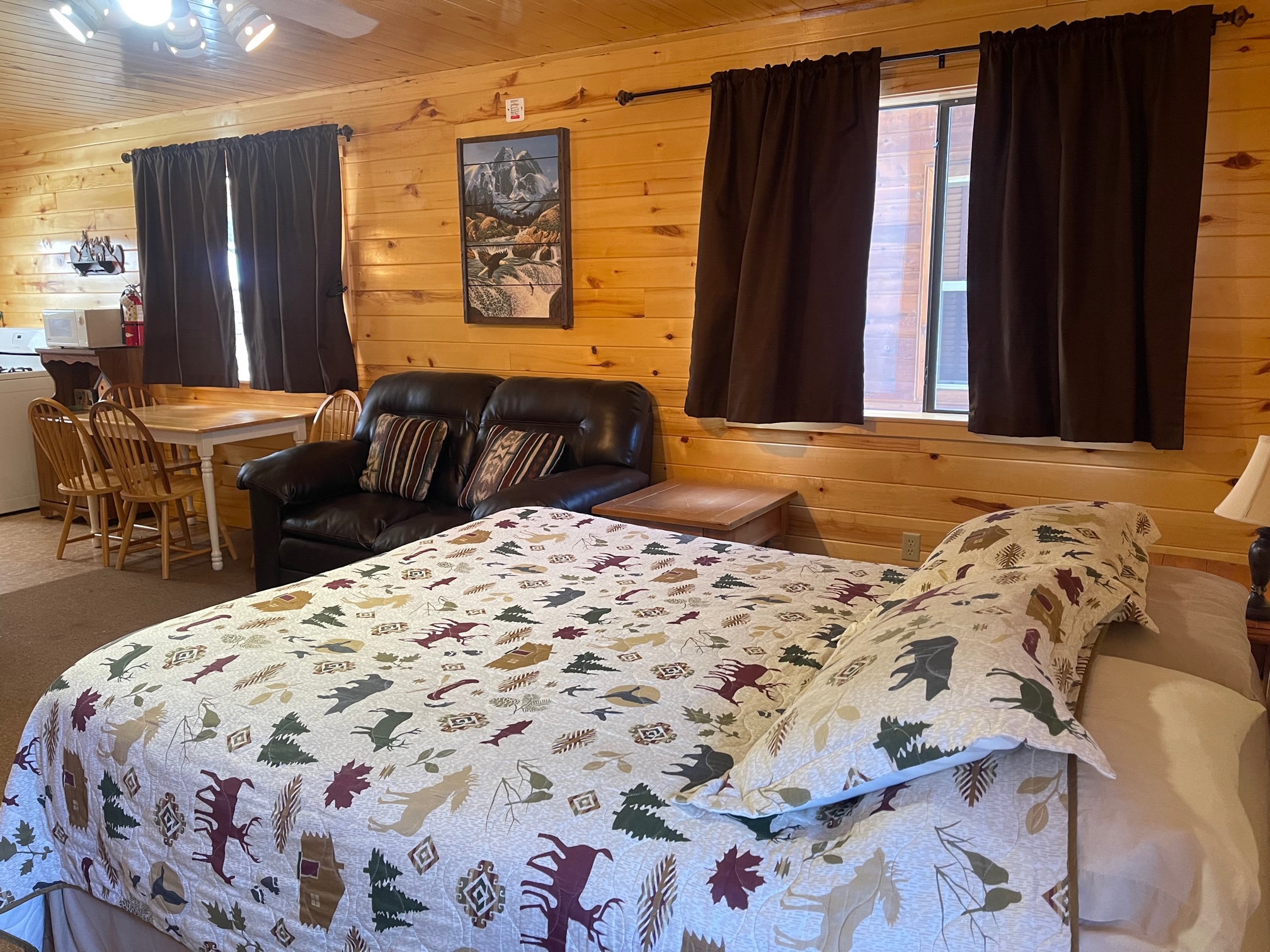Cox Cabin on the River