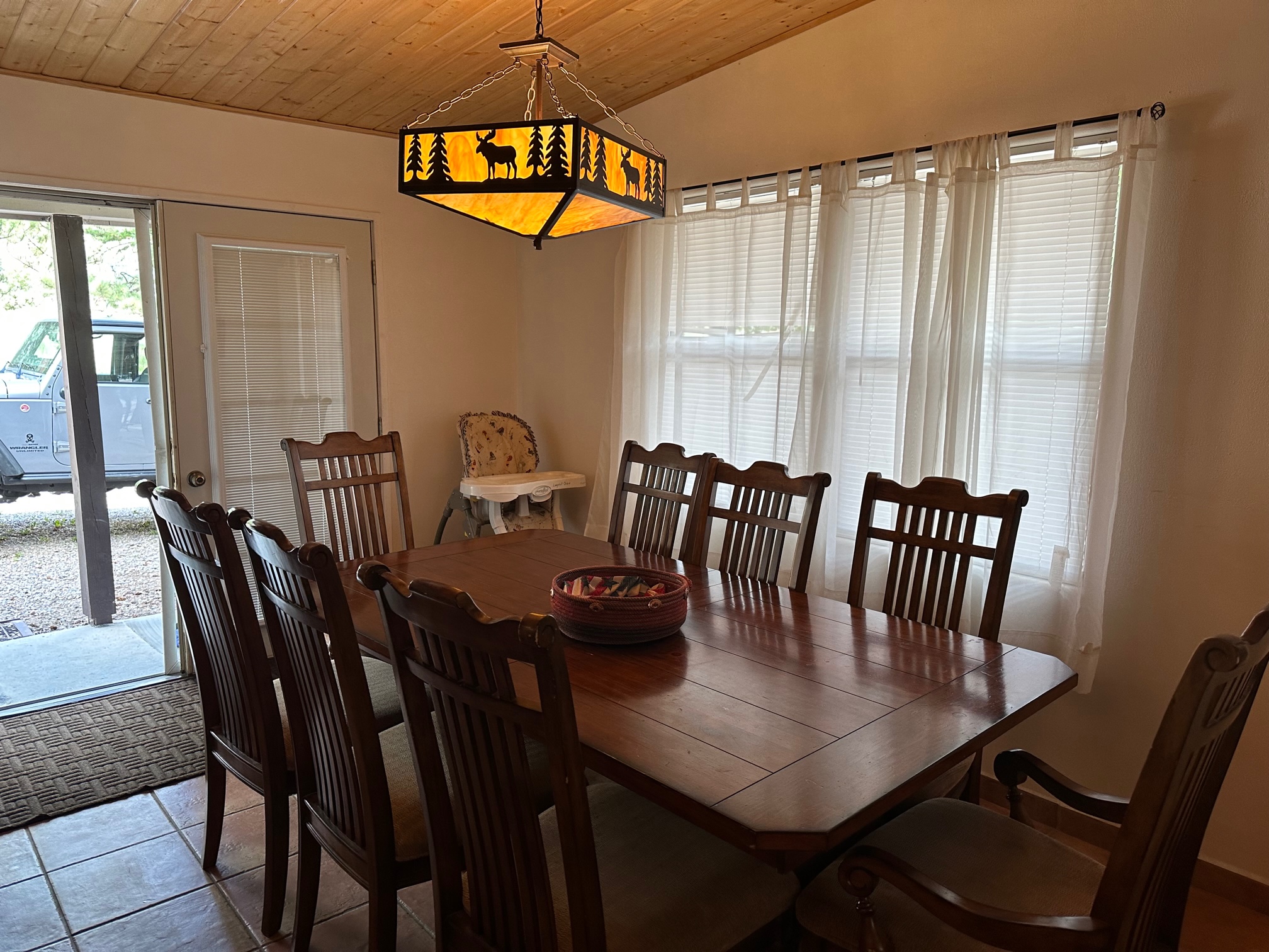 Long Shot Cabin