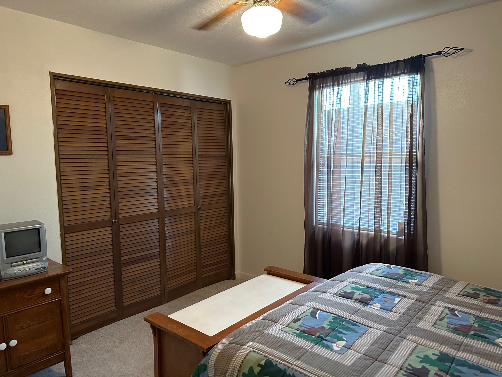 Long Shot Cabin