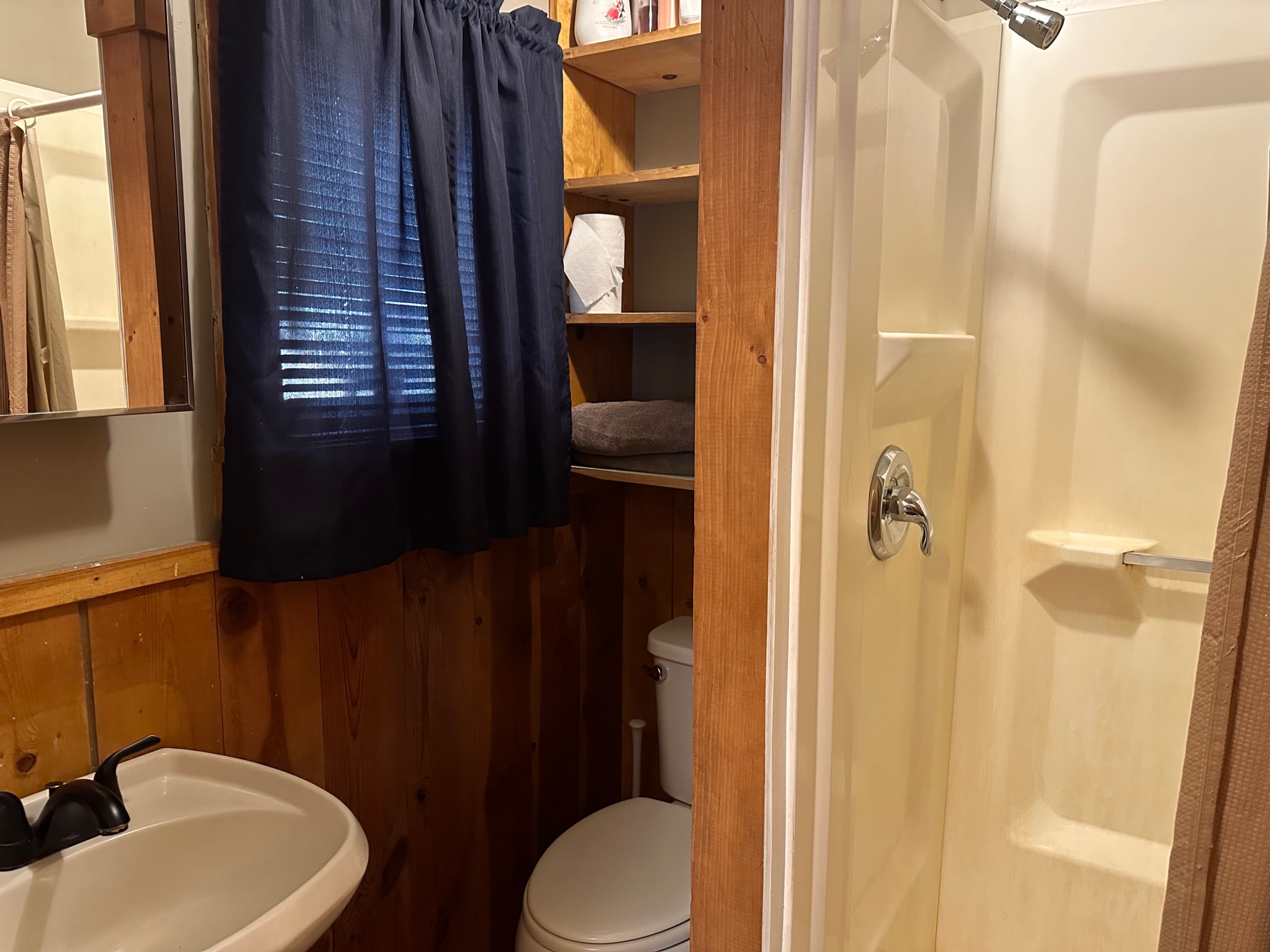 Cowboy Cabin in Red River