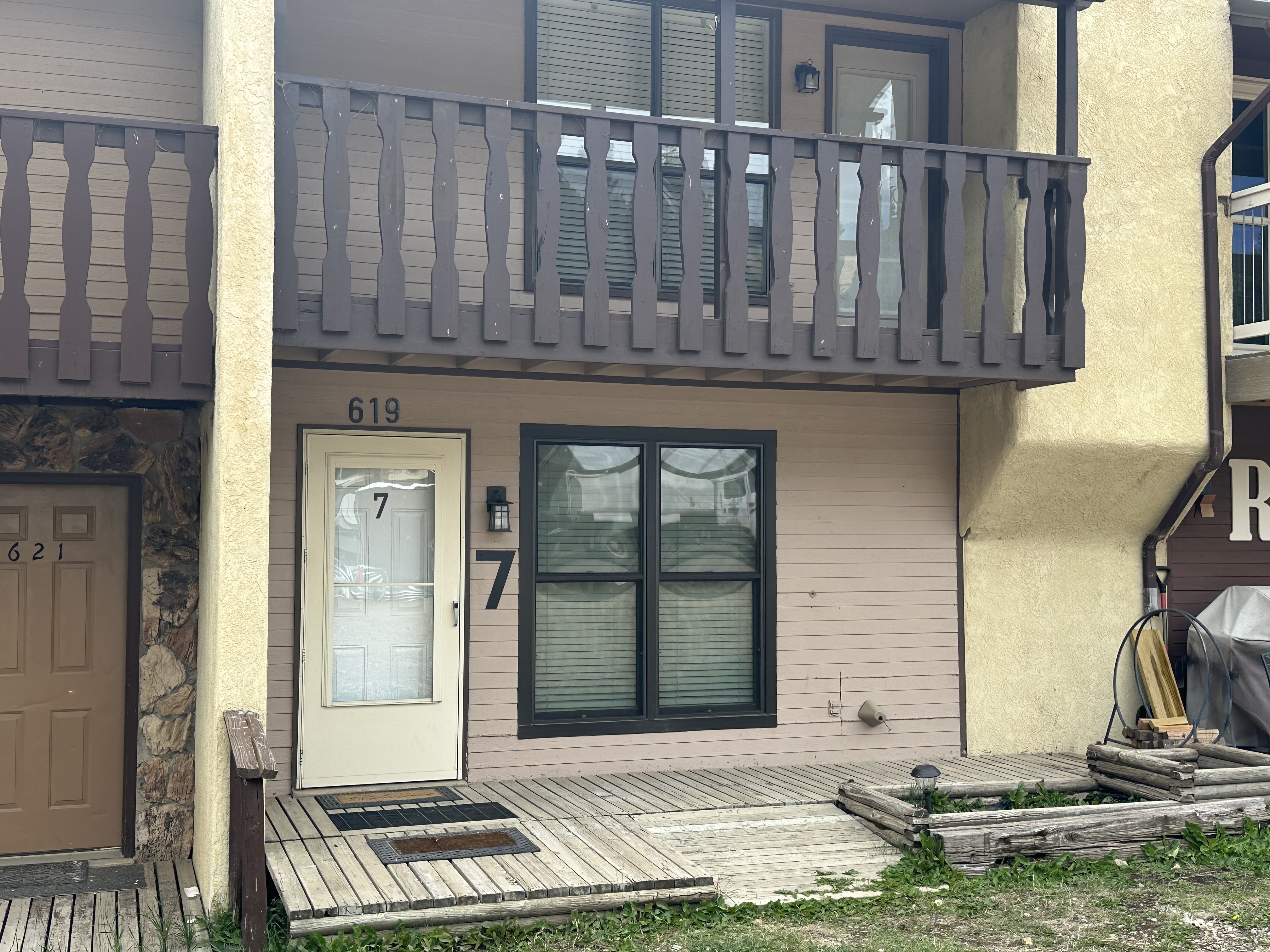 Grandview #7 Townhouse