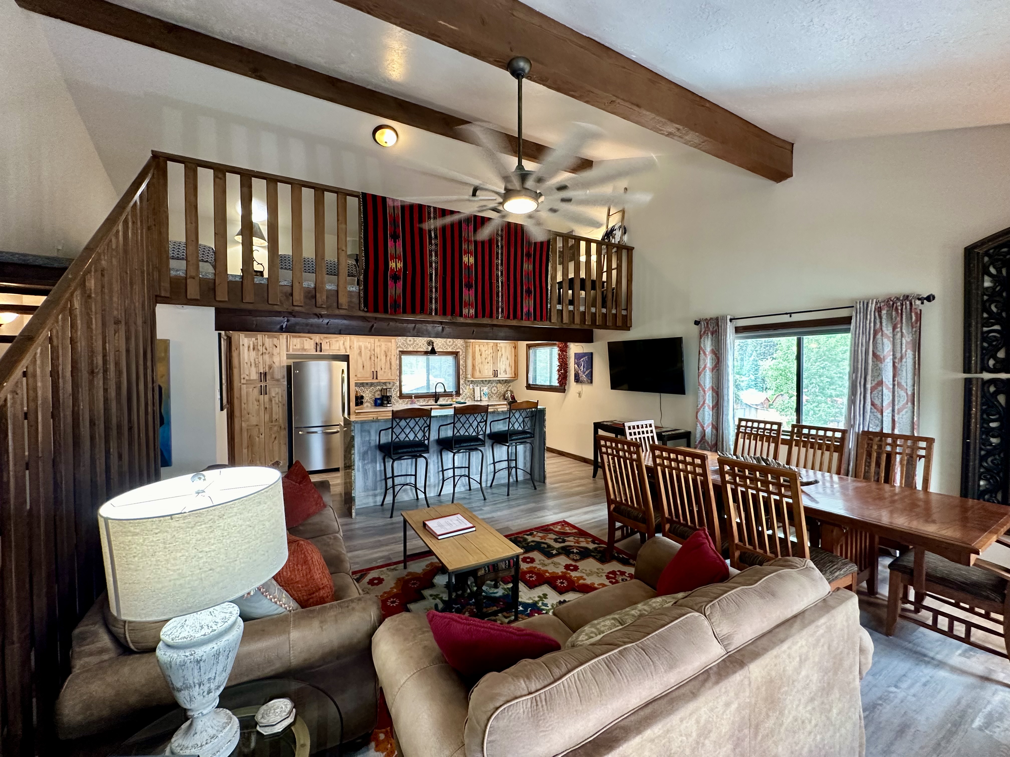 Red River Townhouse - Full Unit 