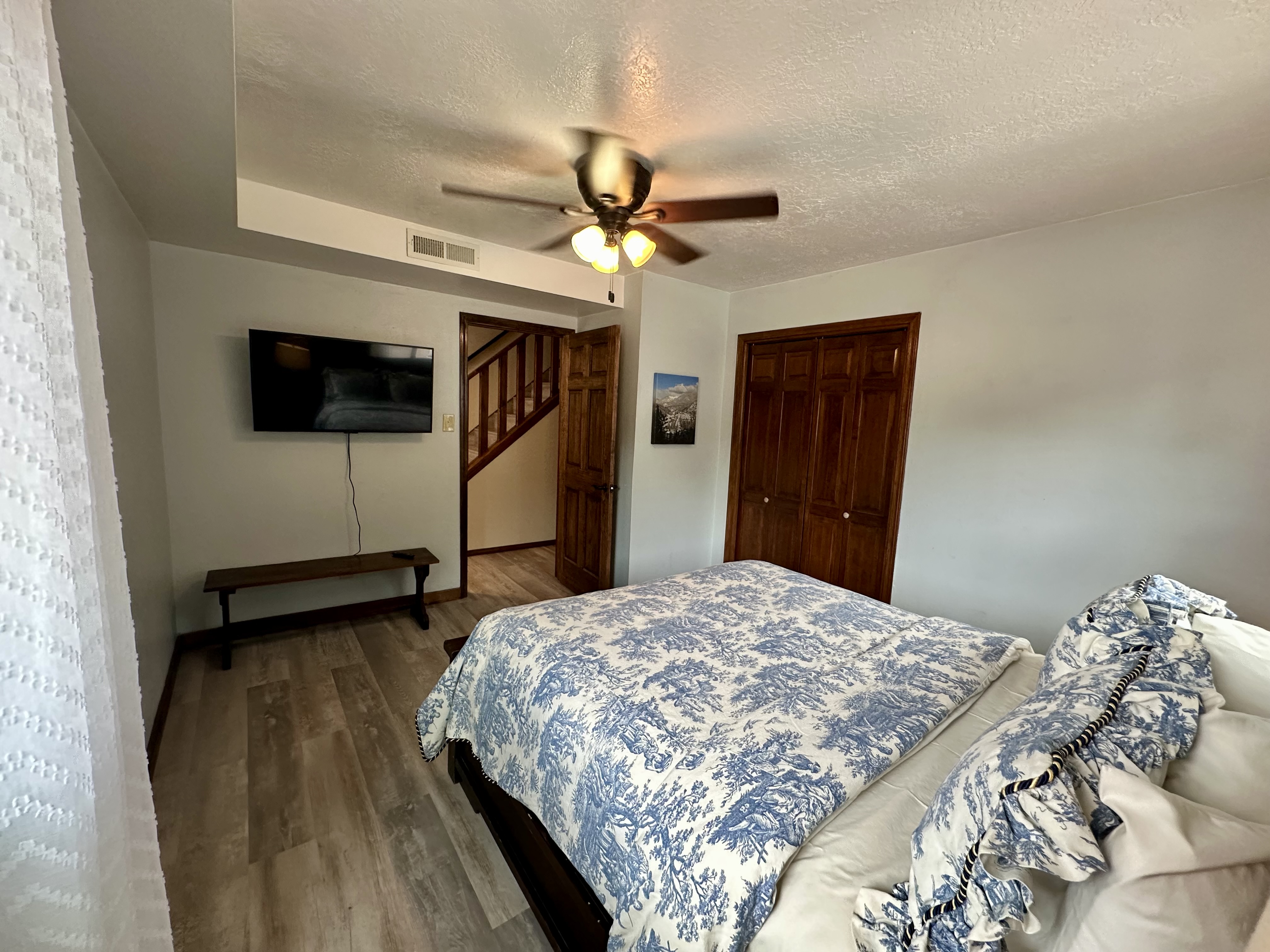 Red River Townhouse - Full Unit 
