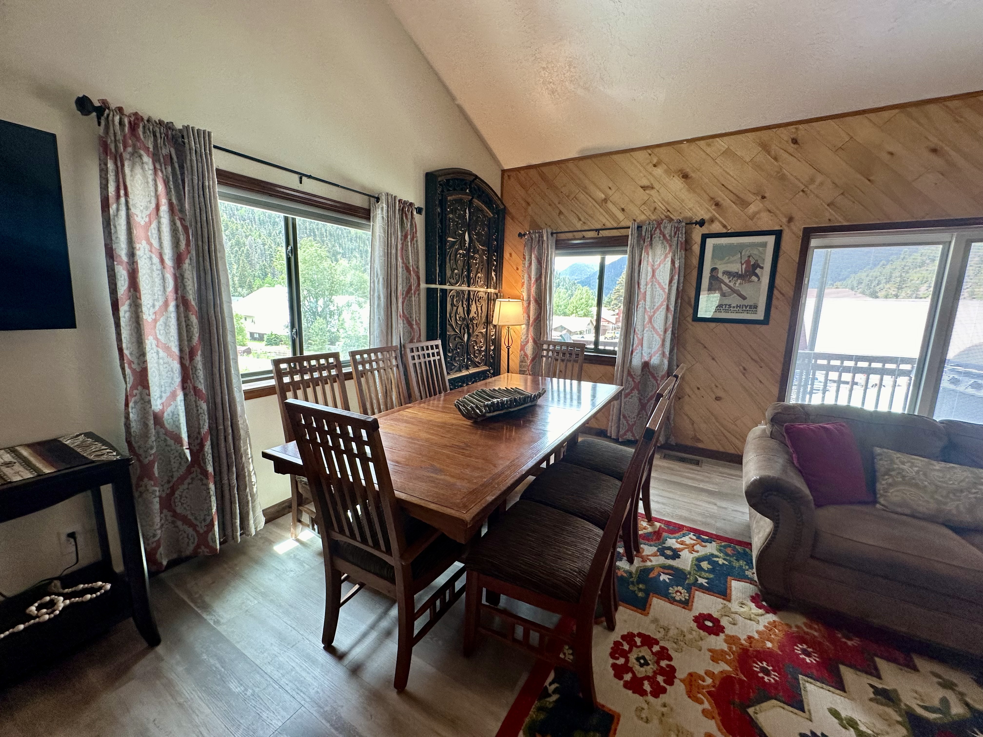 Red River Townhouse - Full Unit 