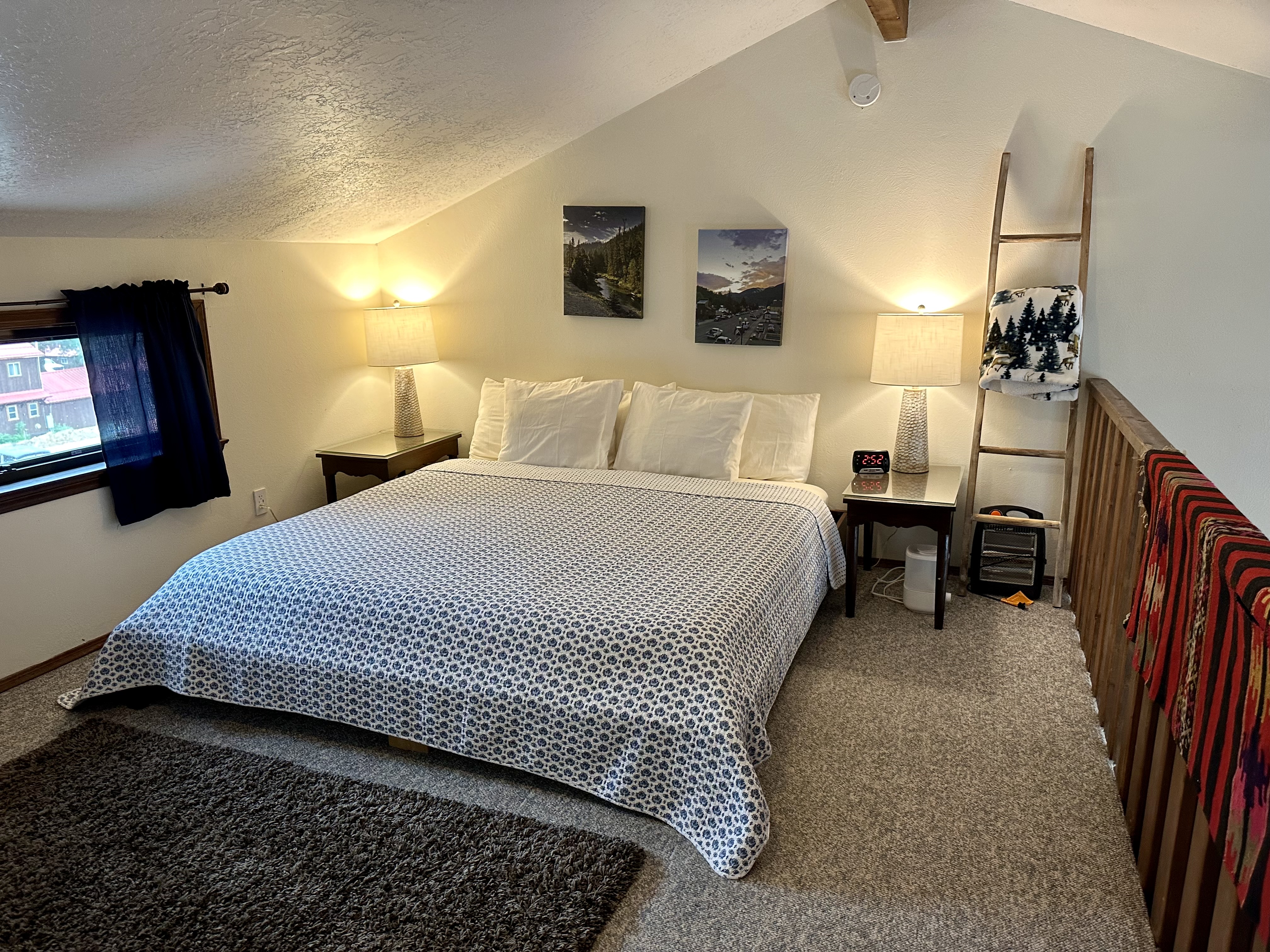 Red River Townhouse - Full Unit 