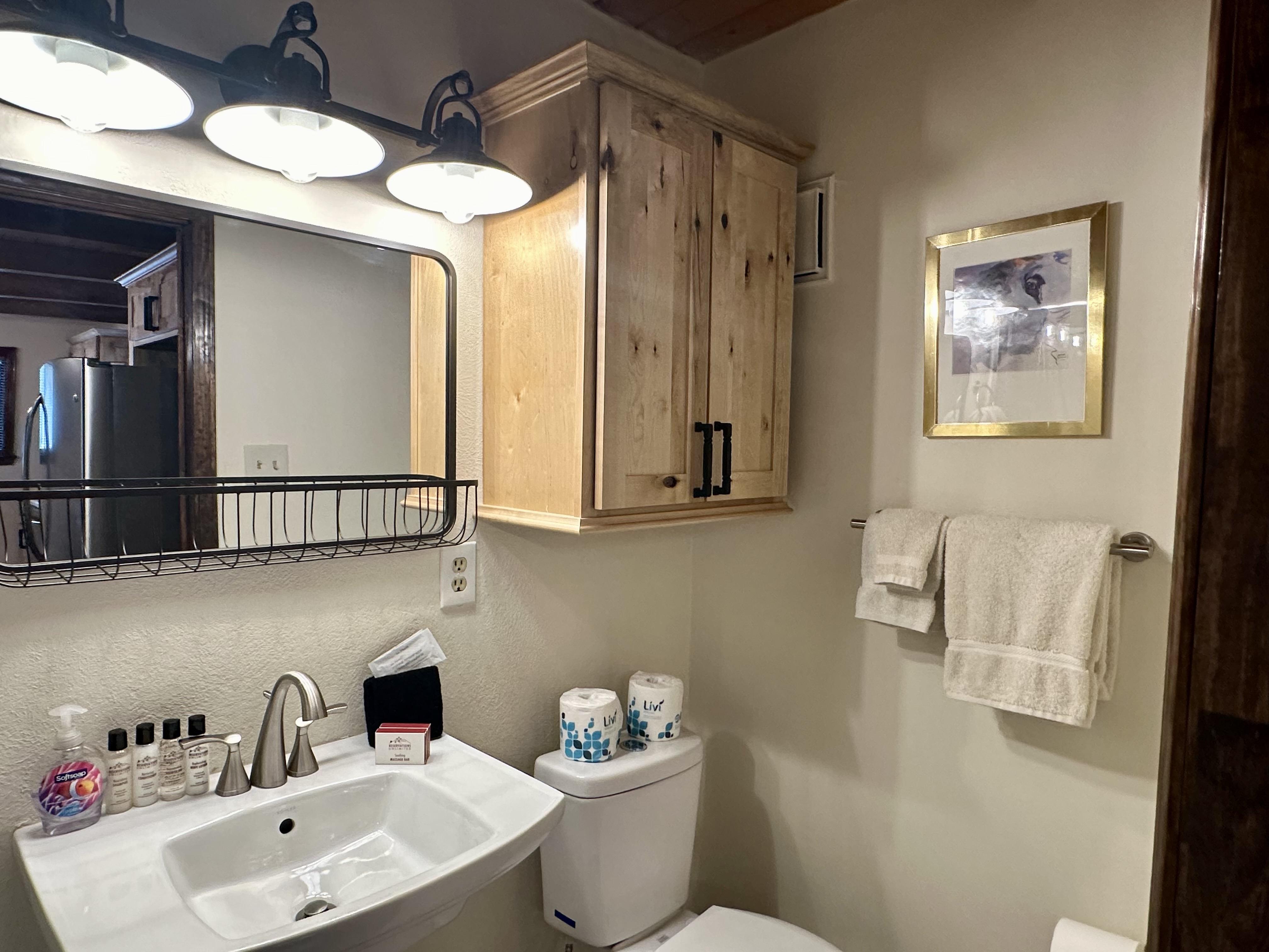 Red River Townhouse - Full Unit 
