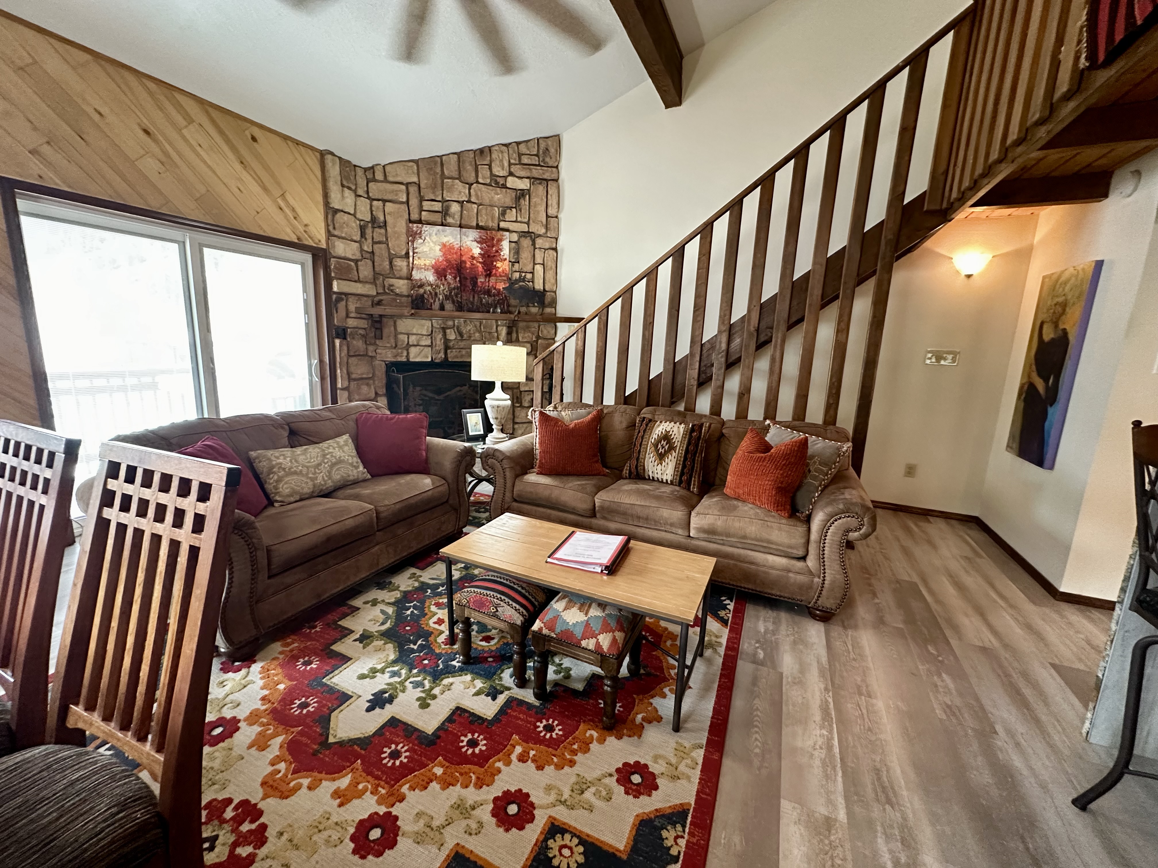 Red River Townhouse - Full Unit 
