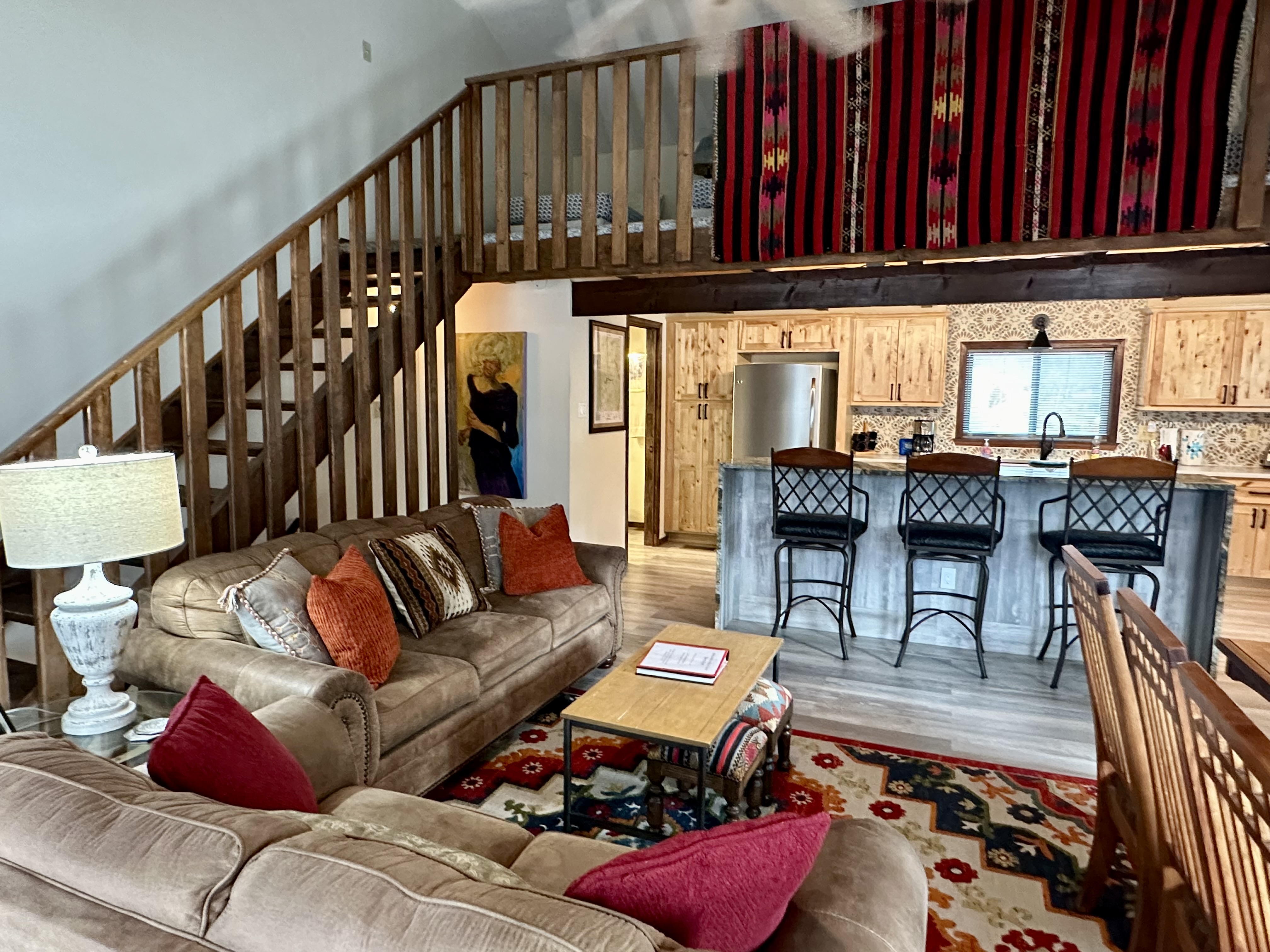 Red River Townhouse - Full Unit 
