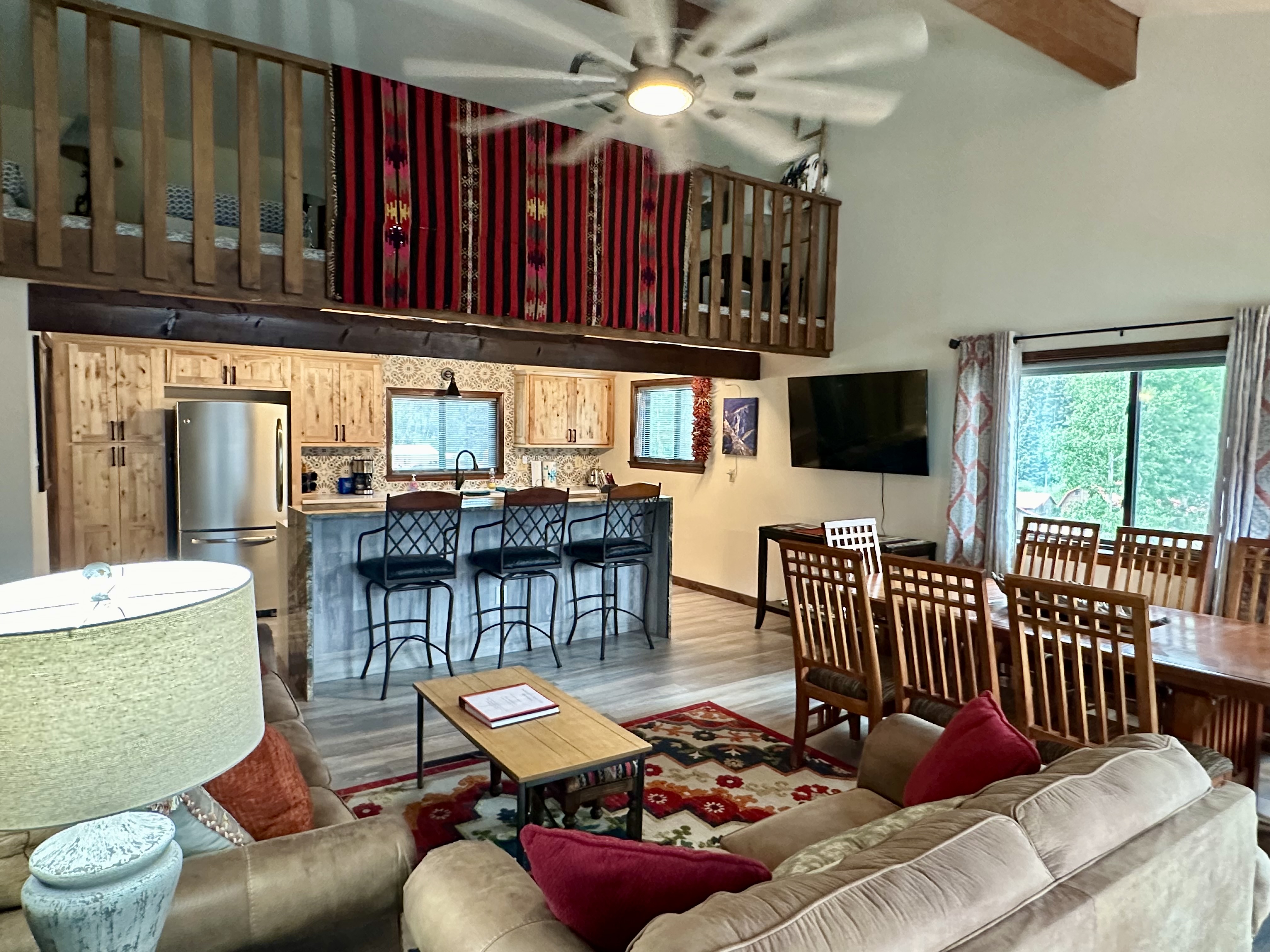 Red River Townhouse - Full Unit 