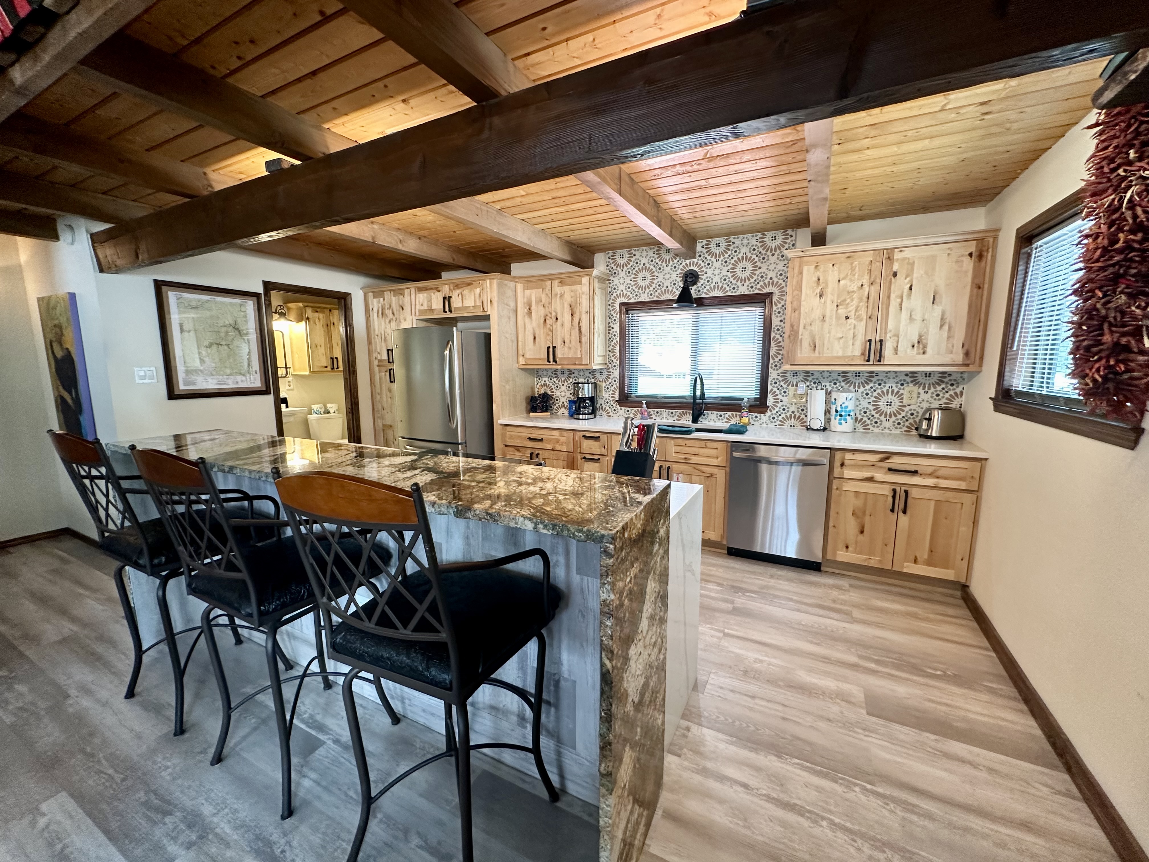 Red River Townhouse - Full Unit 