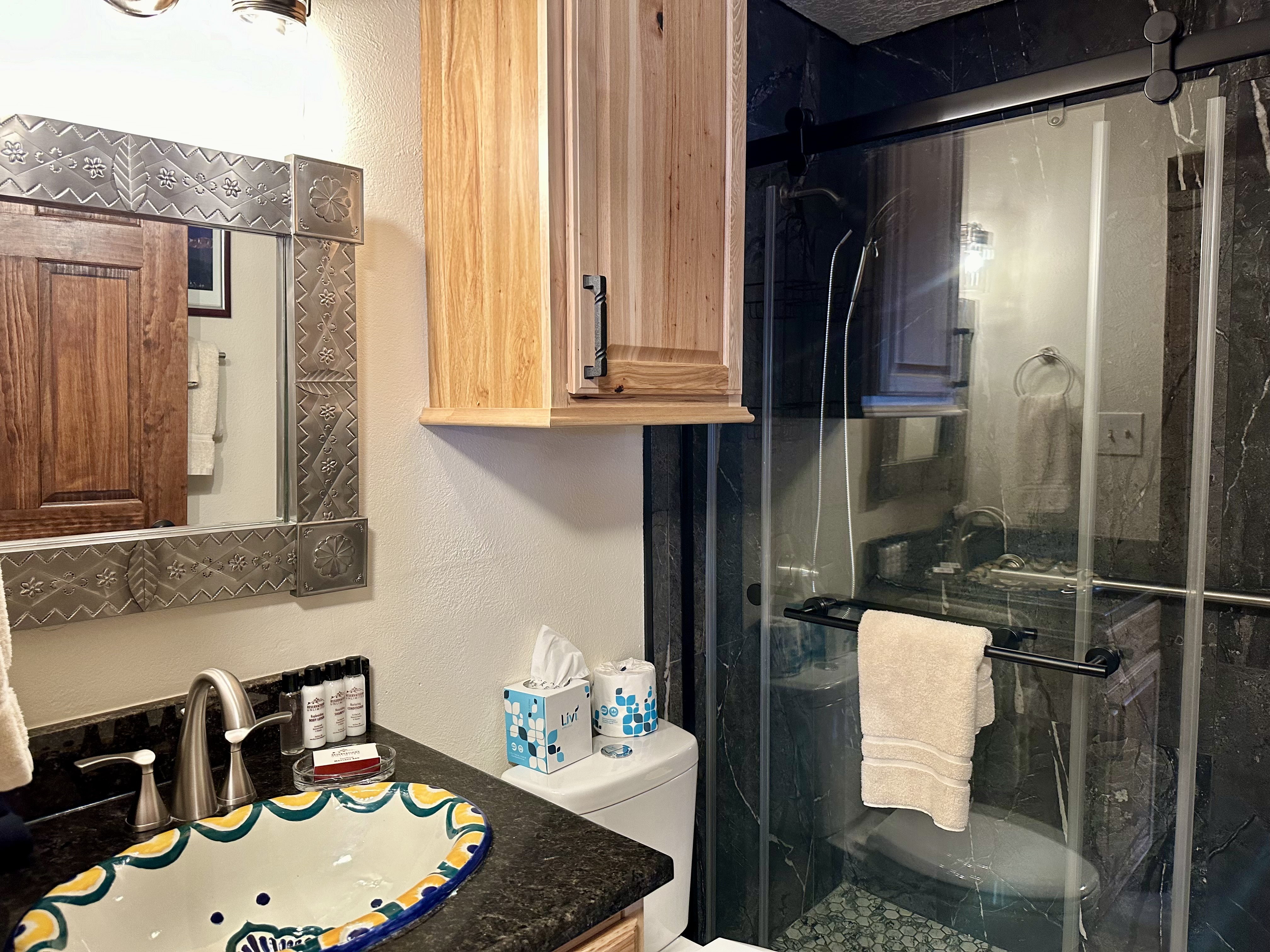 Red River Townhouse - Full Unit 