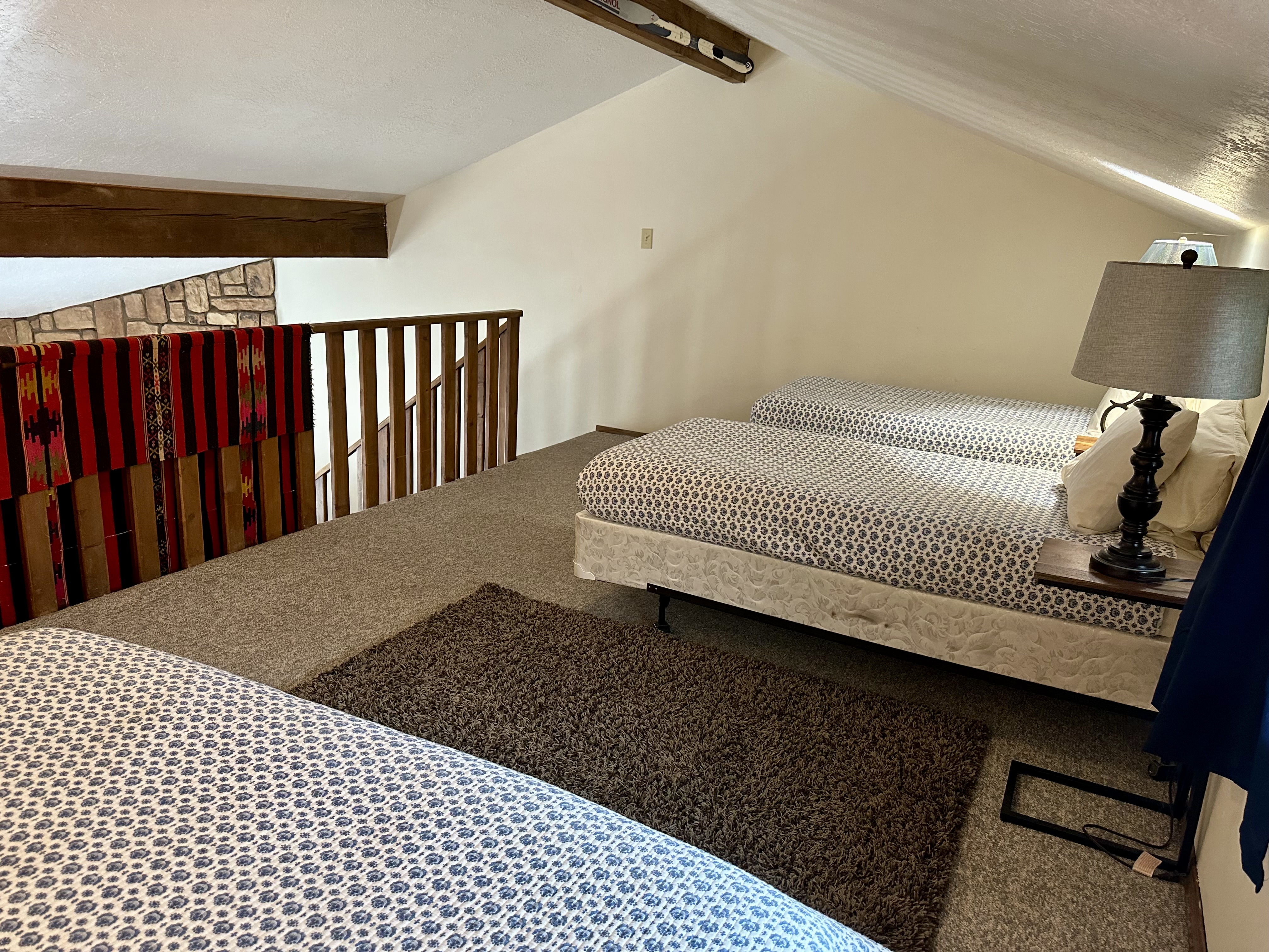 Red River Townhouse - Full Unit 