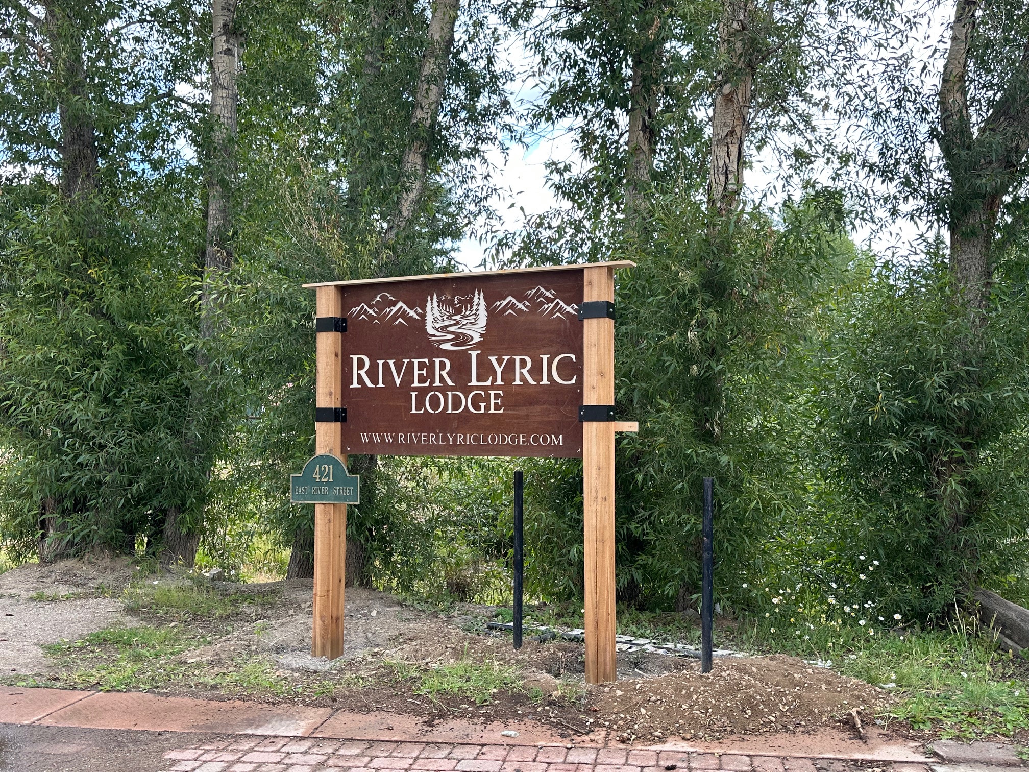 River Lyric Lodge in Red River
