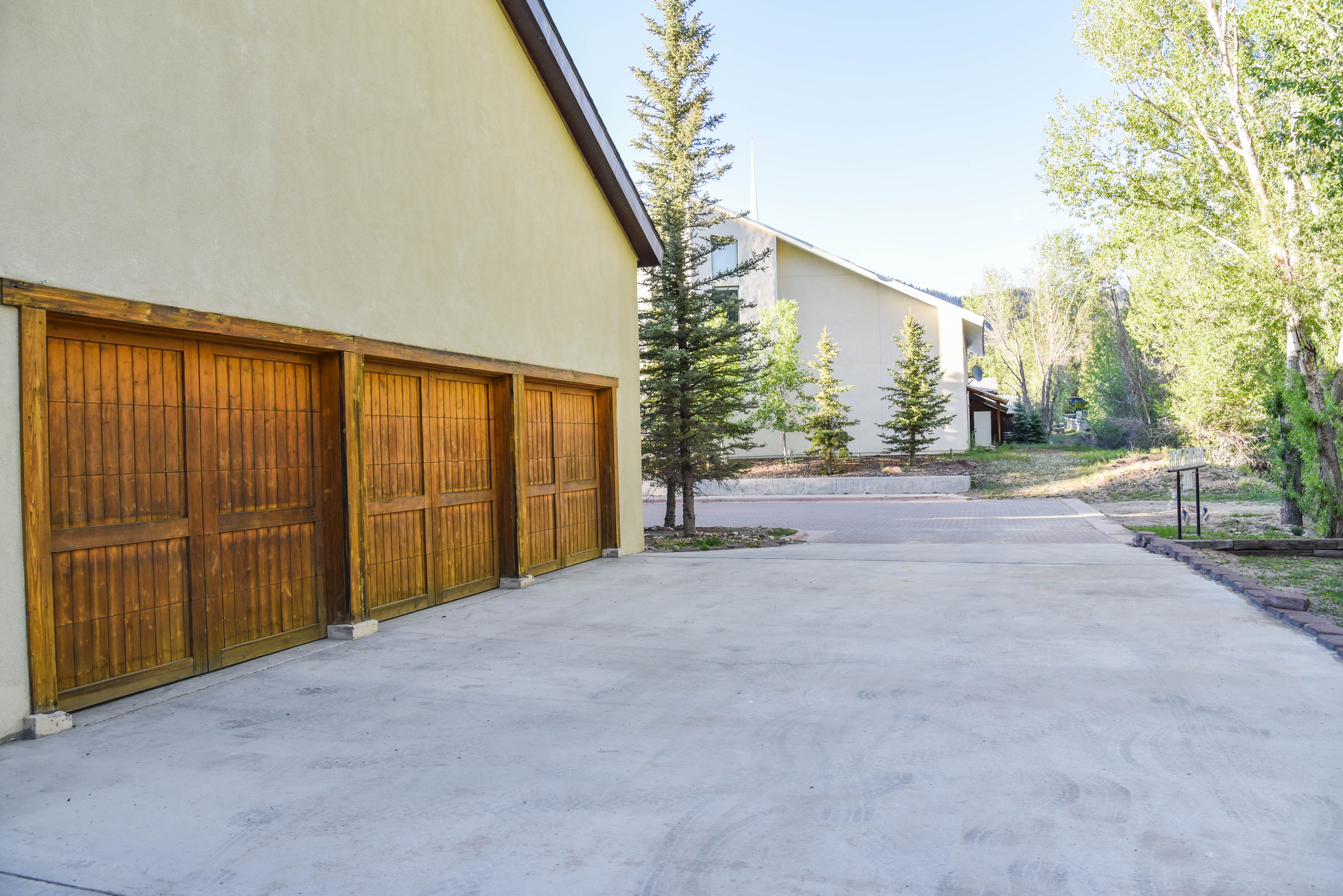 River Lyric Lodge in Red River