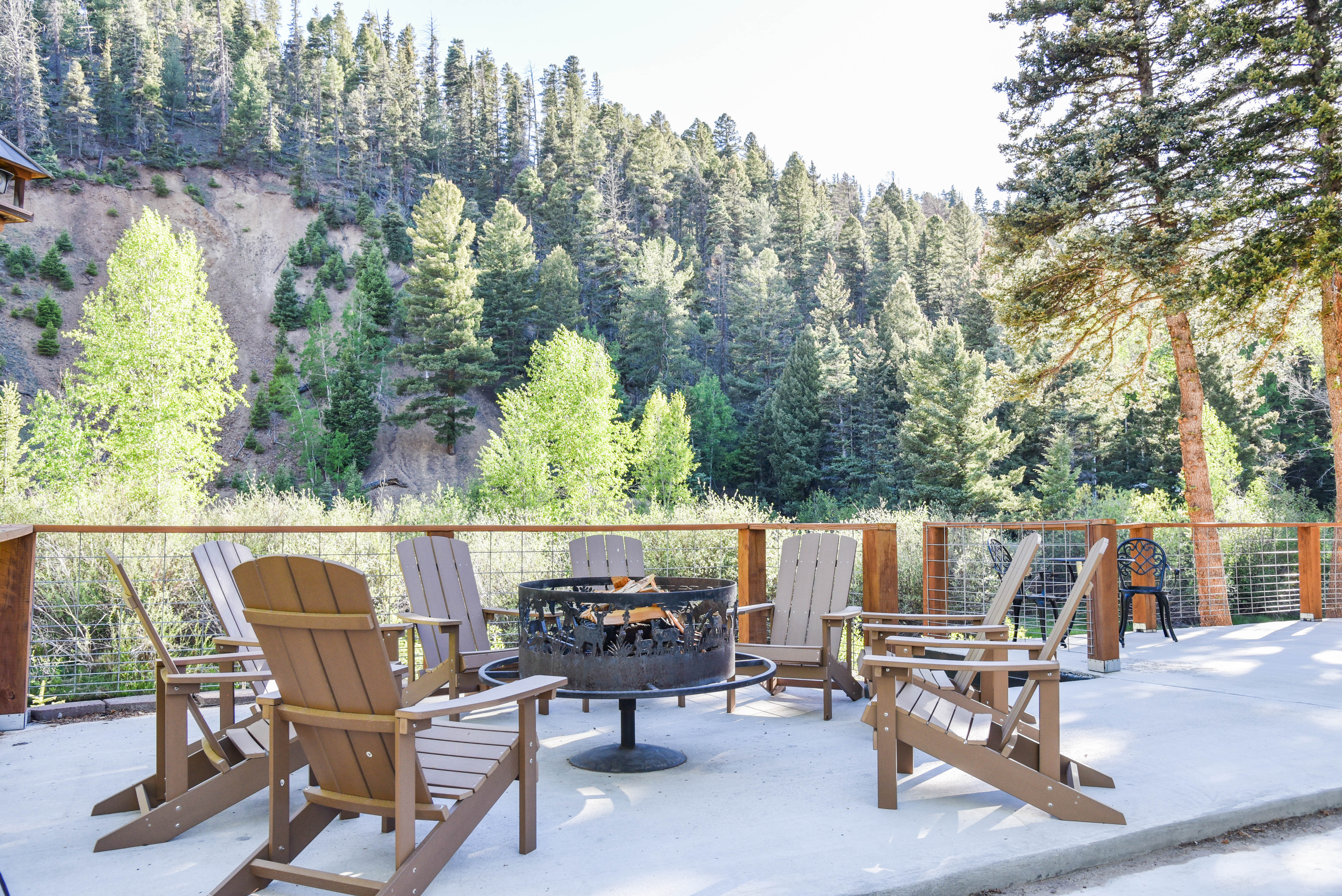 River Lyric Lodge in Red River