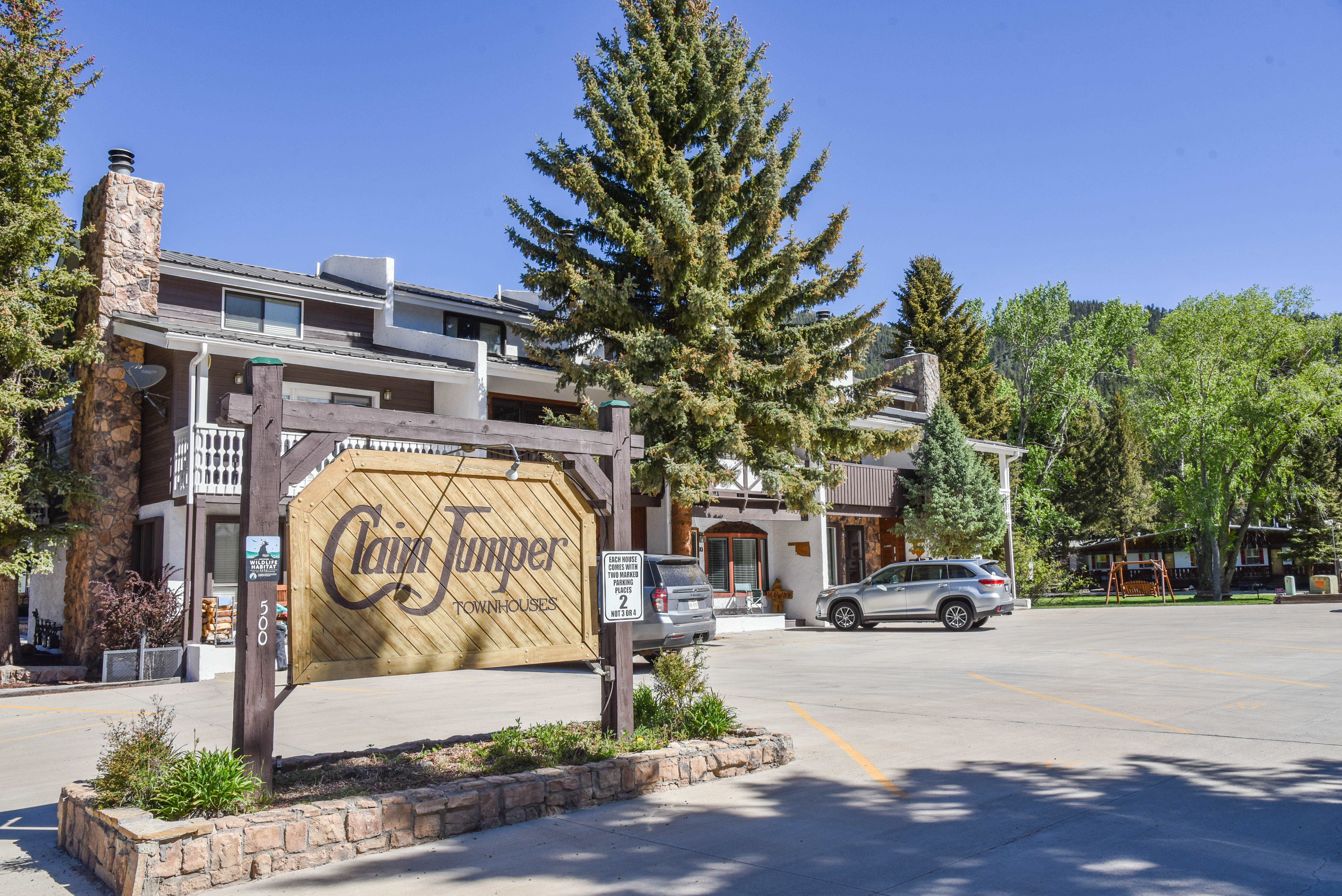 Claim Jumper #11 Townhouse