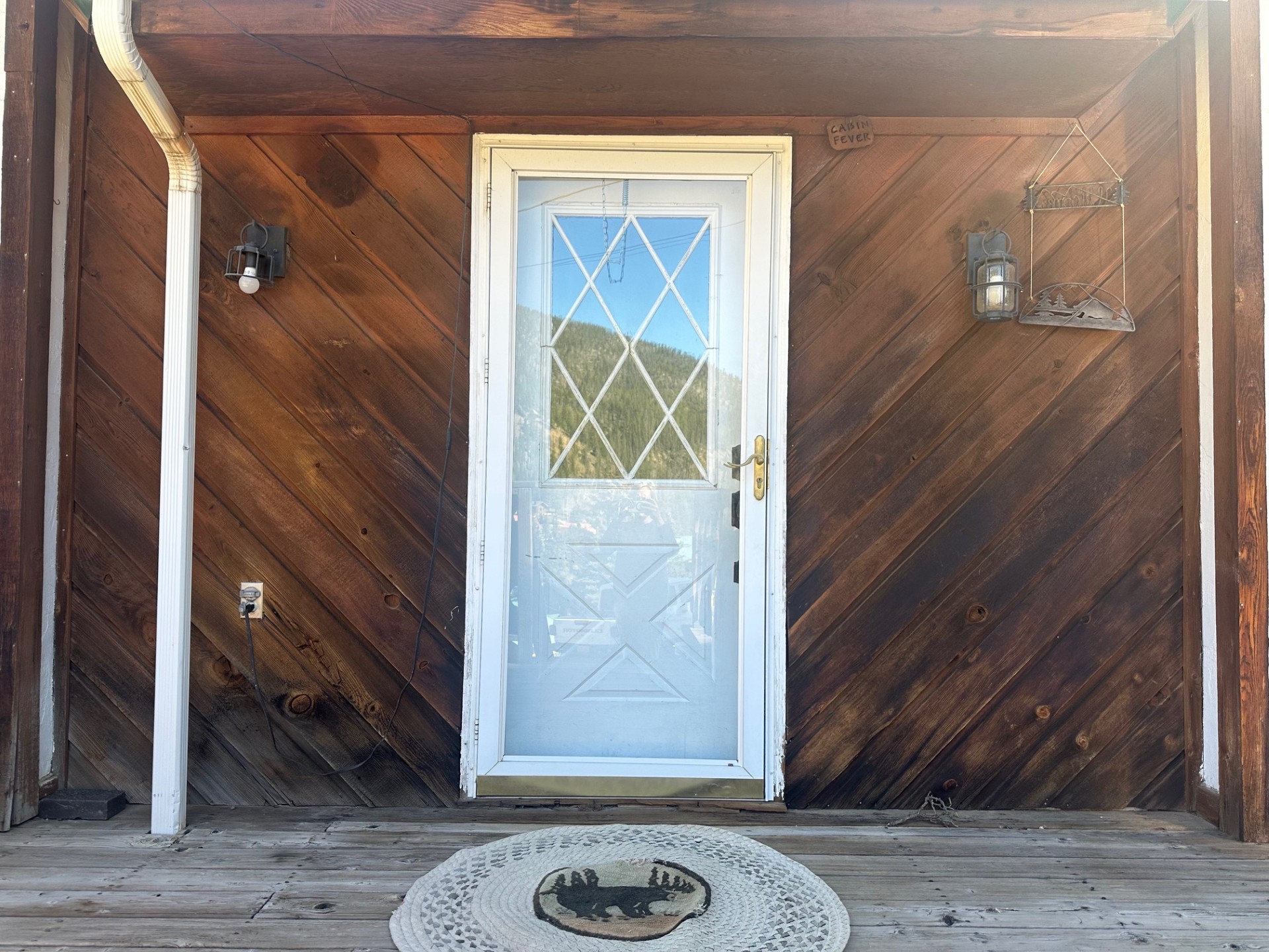 Valley of the Pines Chalet 