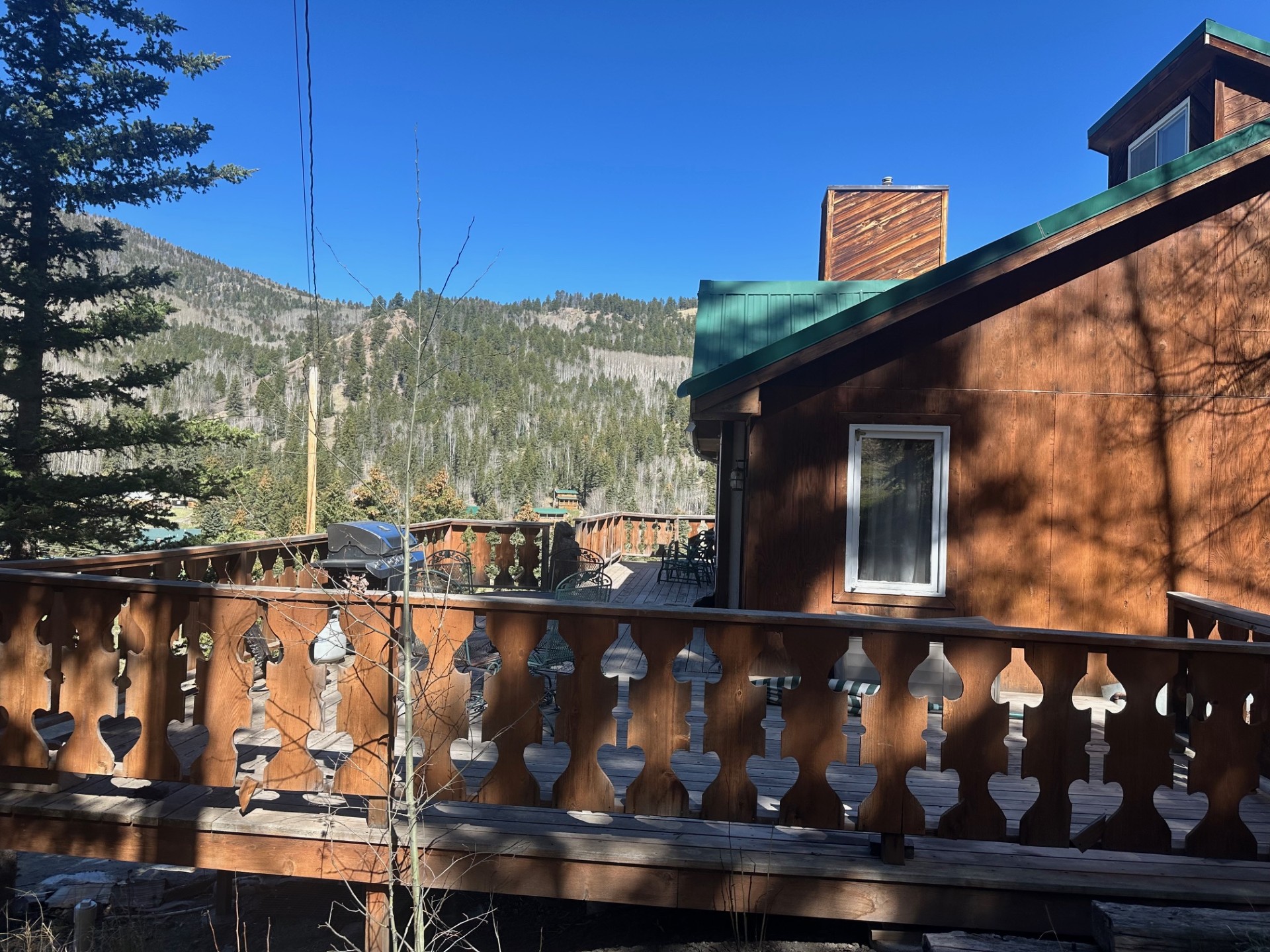 Valley of the Pines Chalet 
