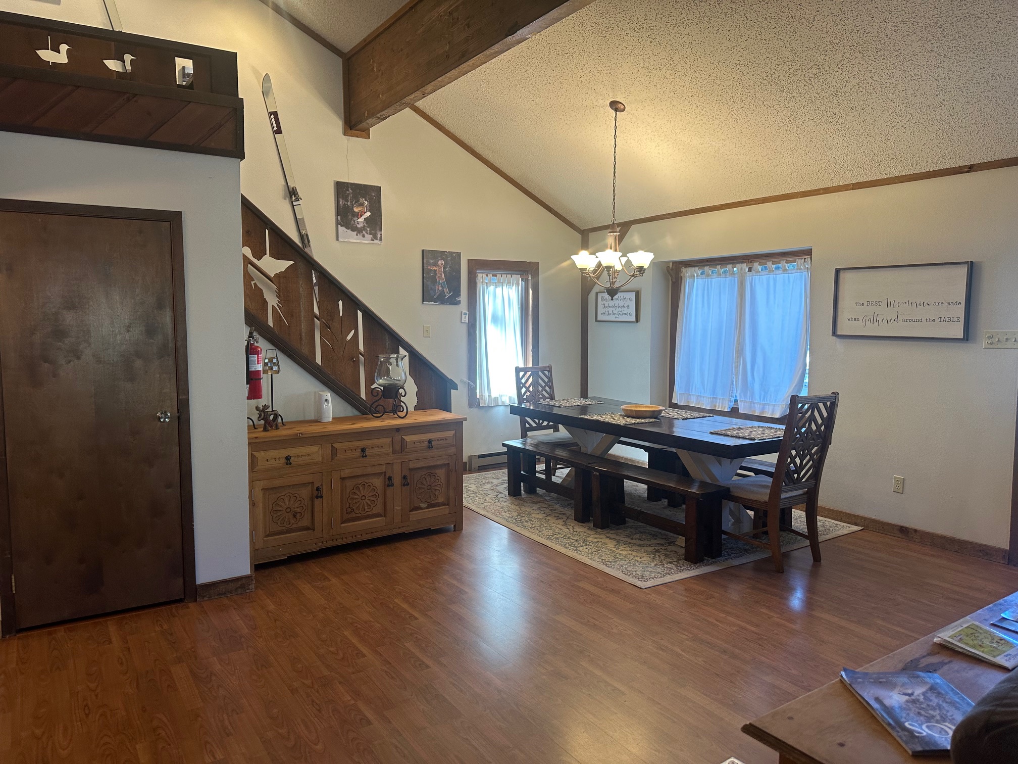 Valley of the Pines Chalet 