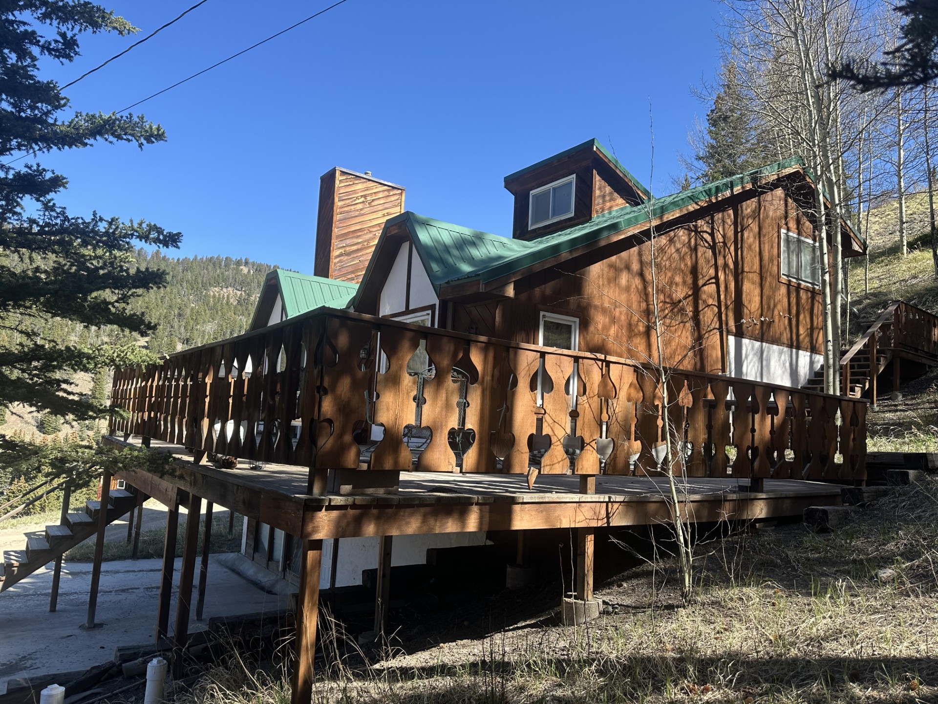 Valley of the Pines Chalet 