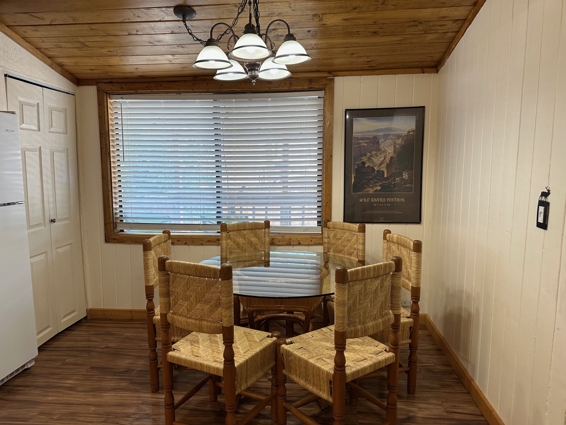 Maverick Retreat in Red River