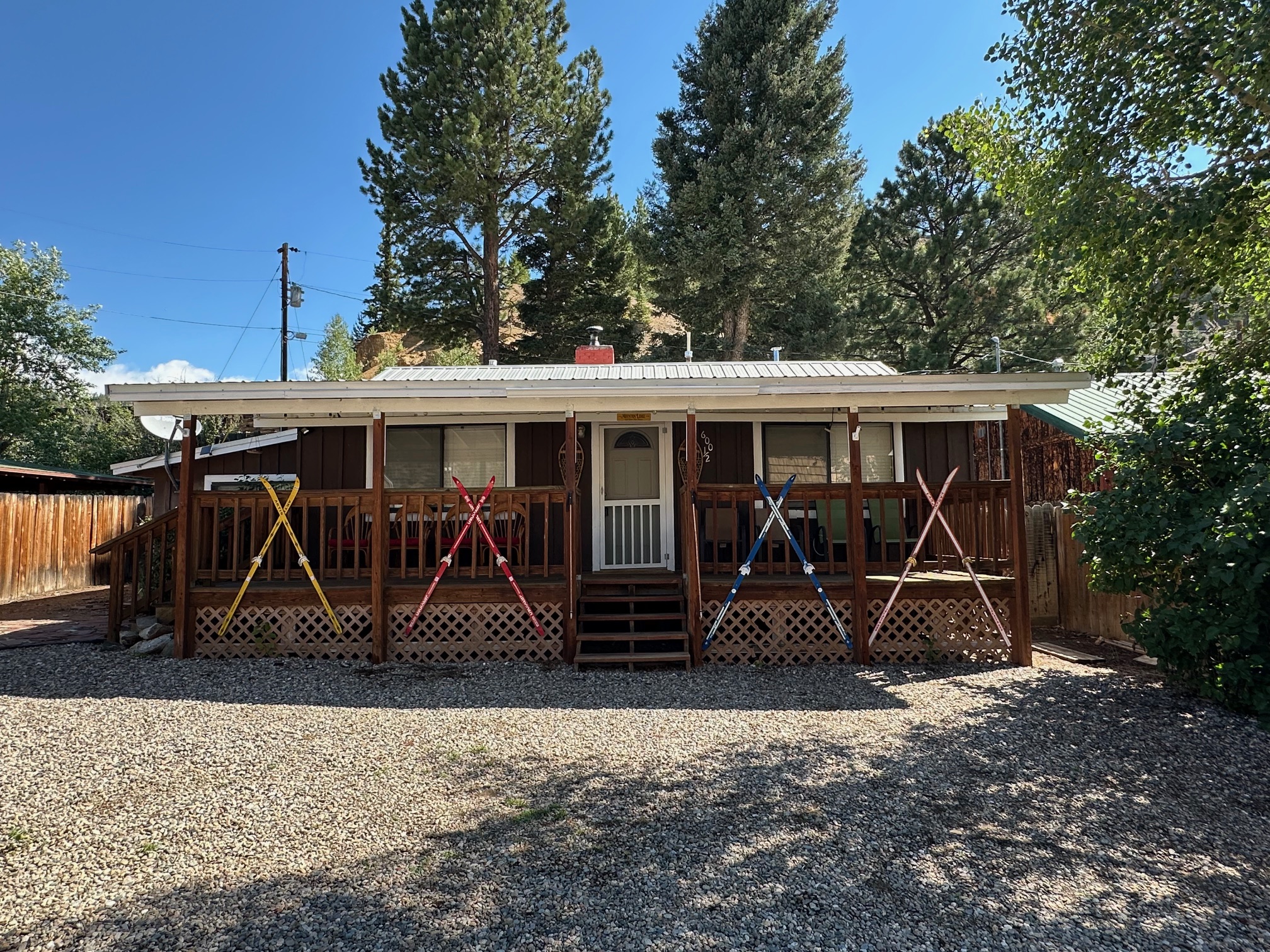 Maverick Retreat in Red River