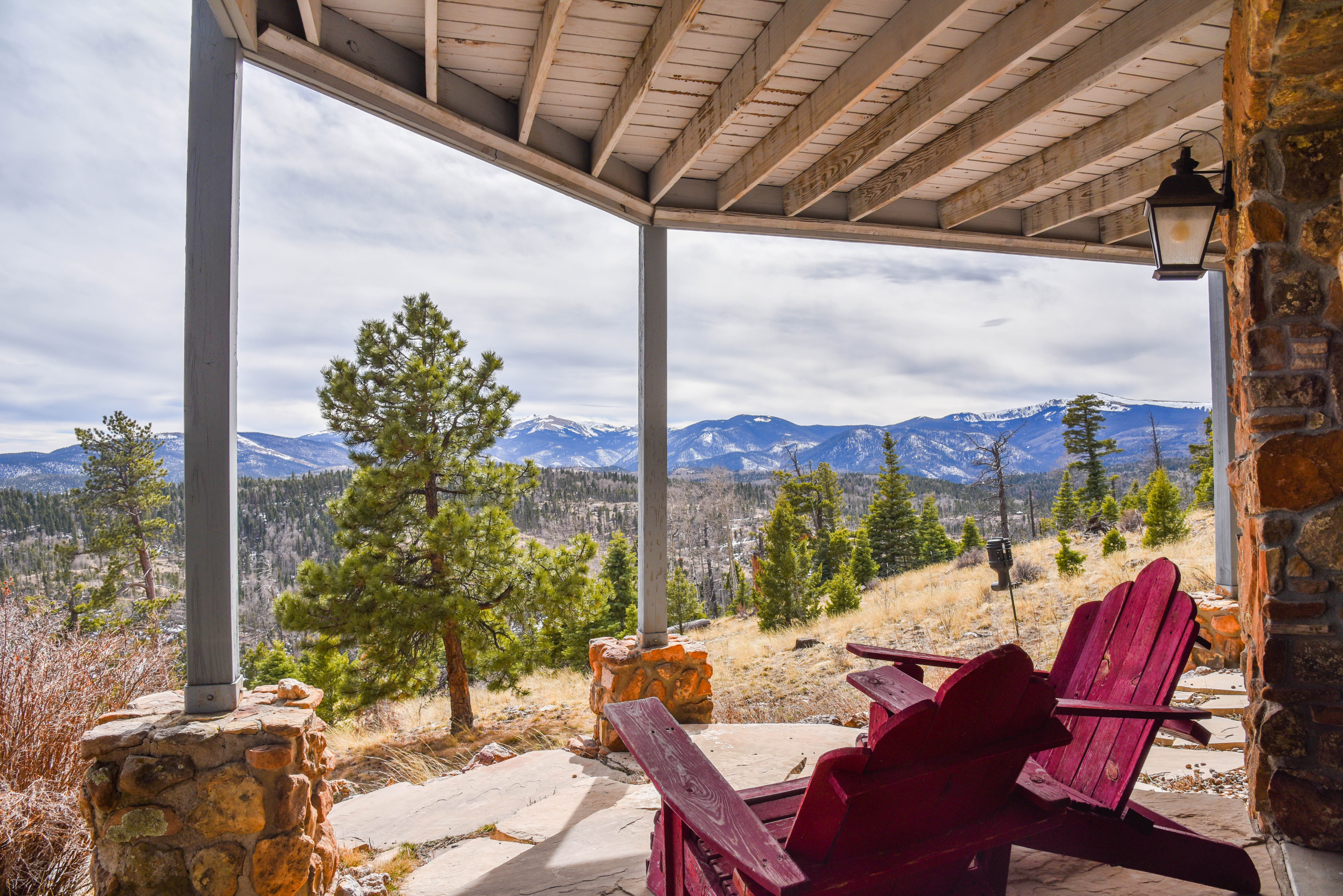 Bobcat Peak- Luxury home on Bobcat Pass
