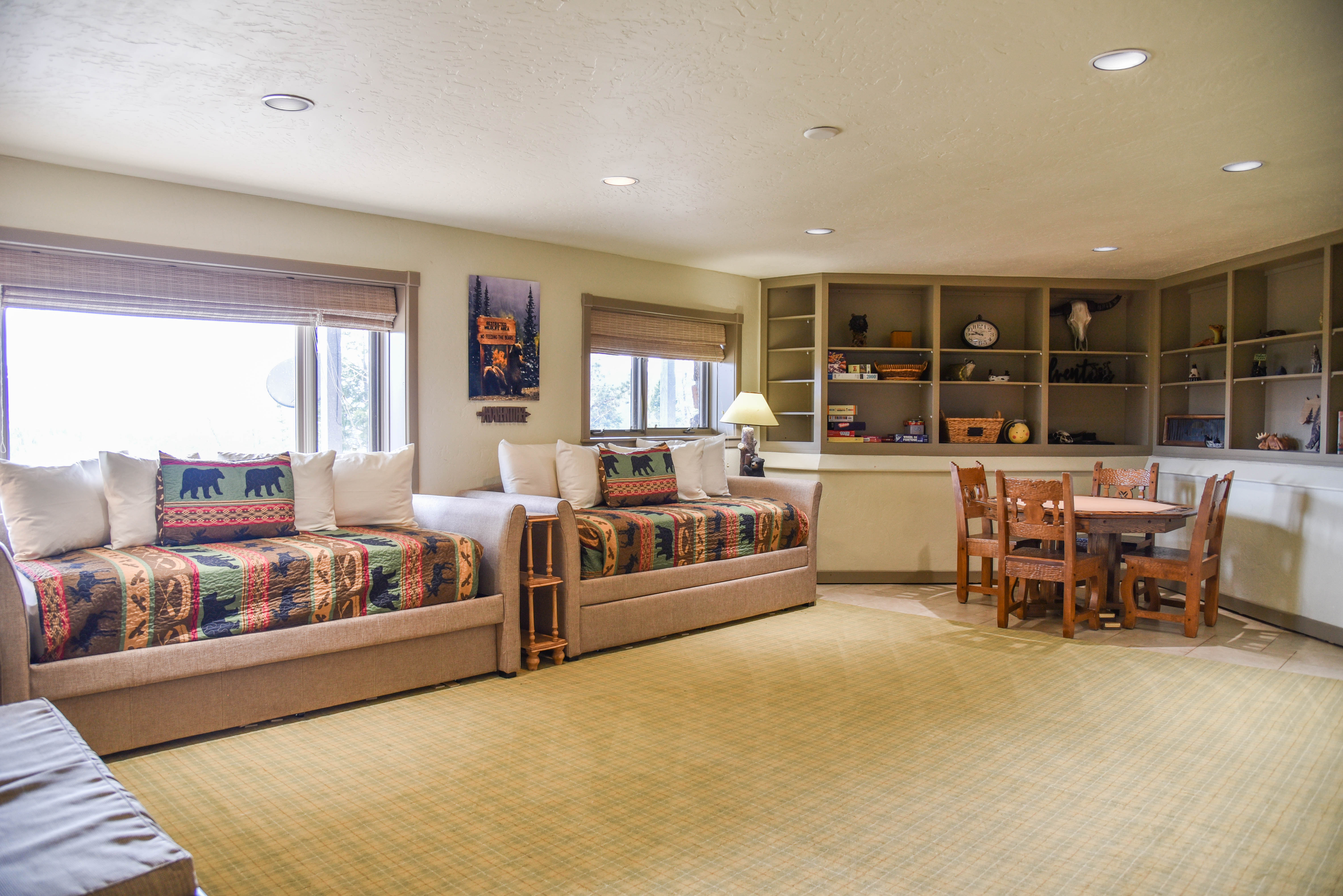 Bobcat Peak- Luxury home on Bobcat Pass