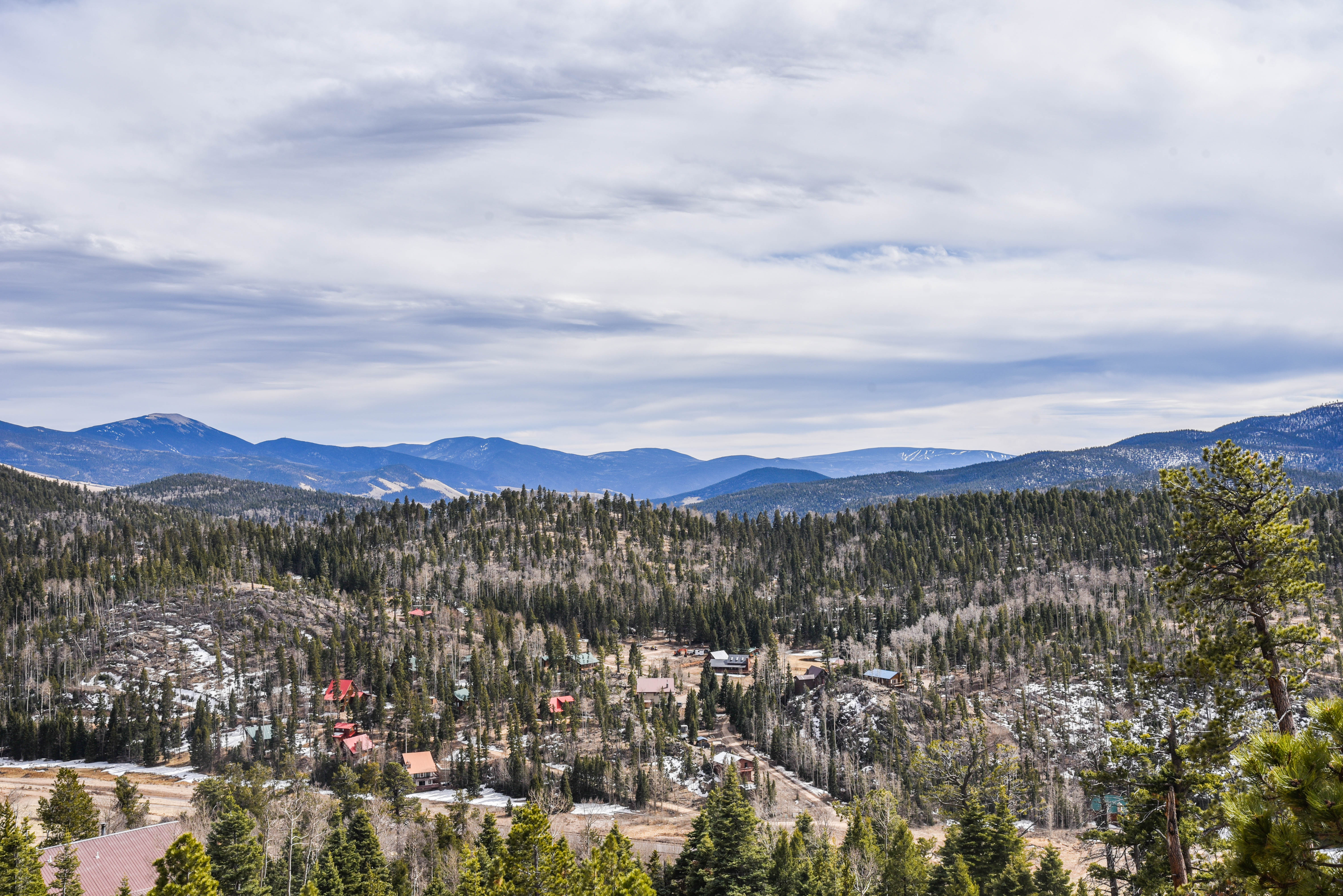 Bobcat Peak- Luxury home on Bobcat Pass
