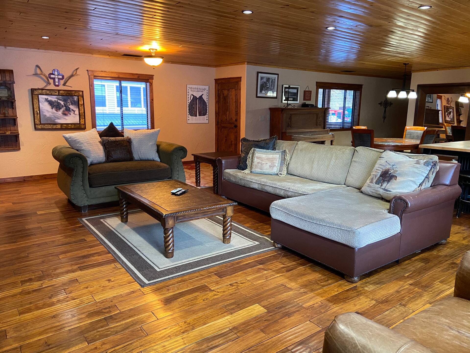Alpine Summit Lodge - Formally 4K View