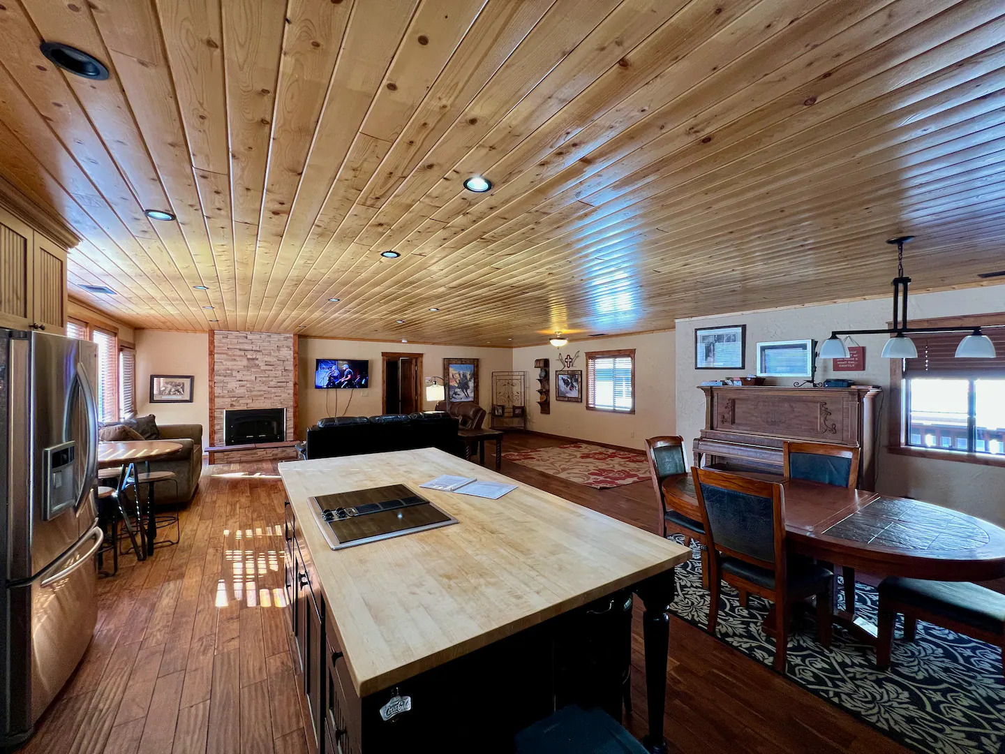Alpine Summit Lodge - Formally 4K Penthouse View