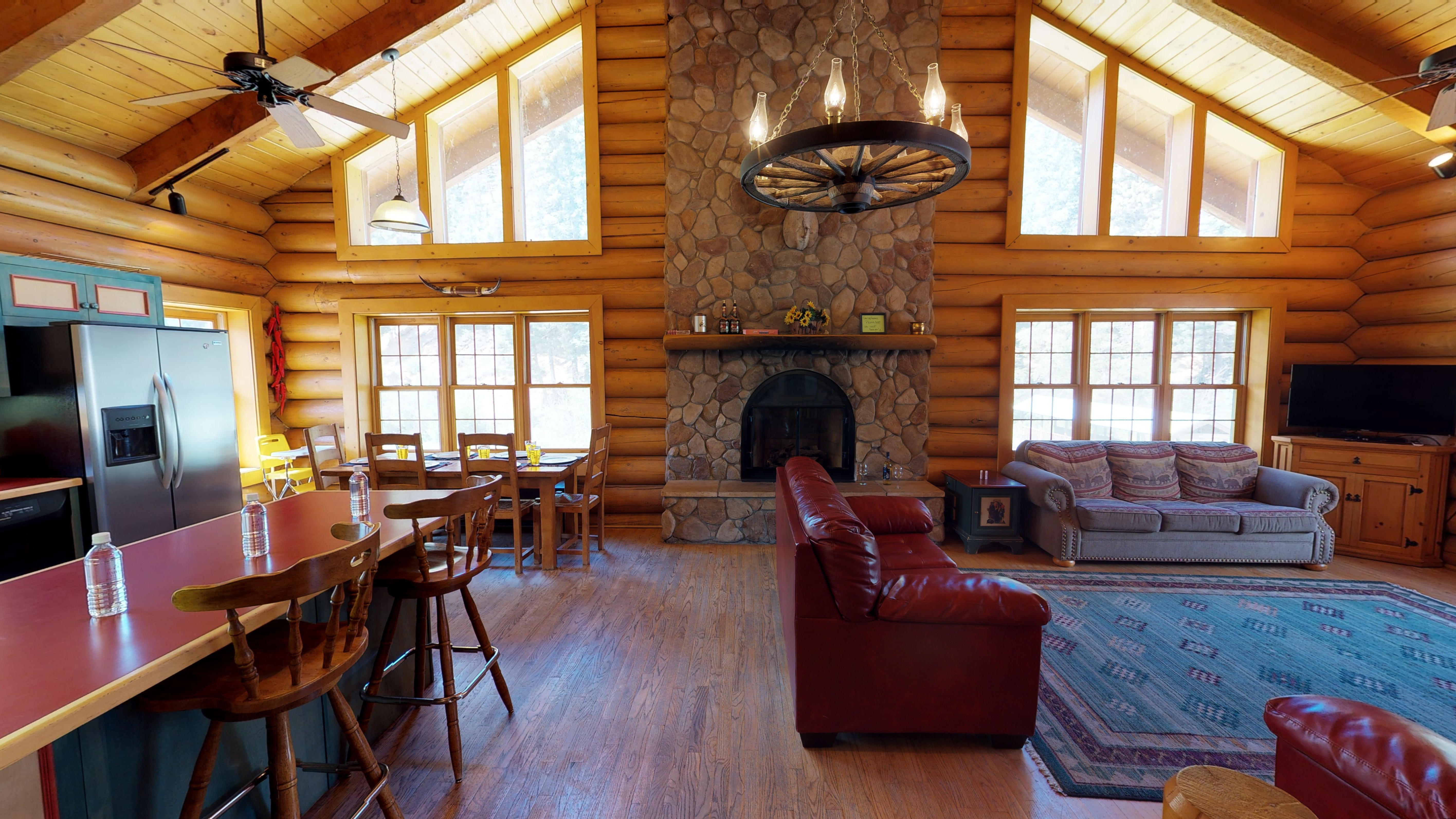 101 River Street Lodge