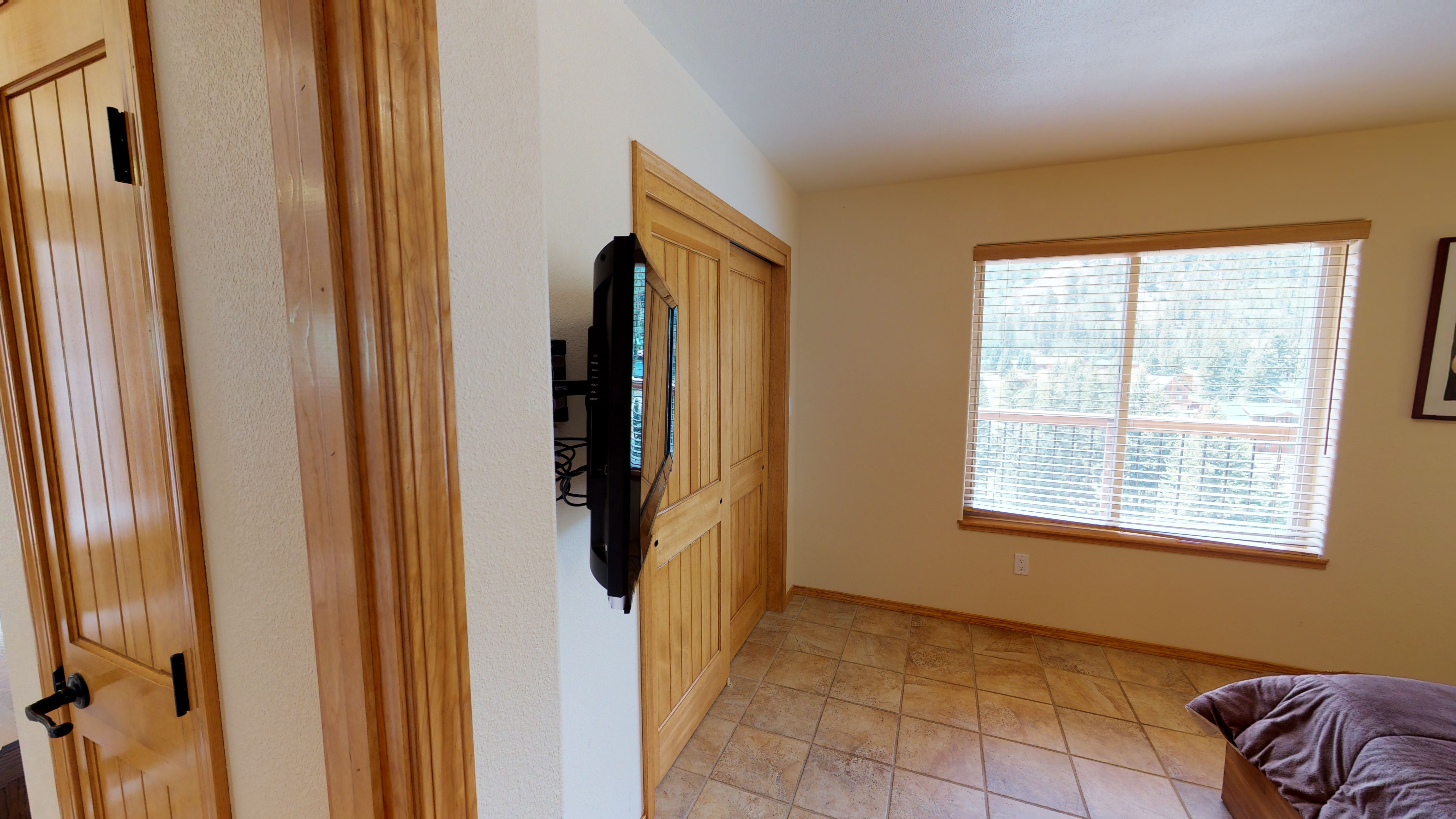 29 Valley of the Pines with Hot Tub in the Upper Valley